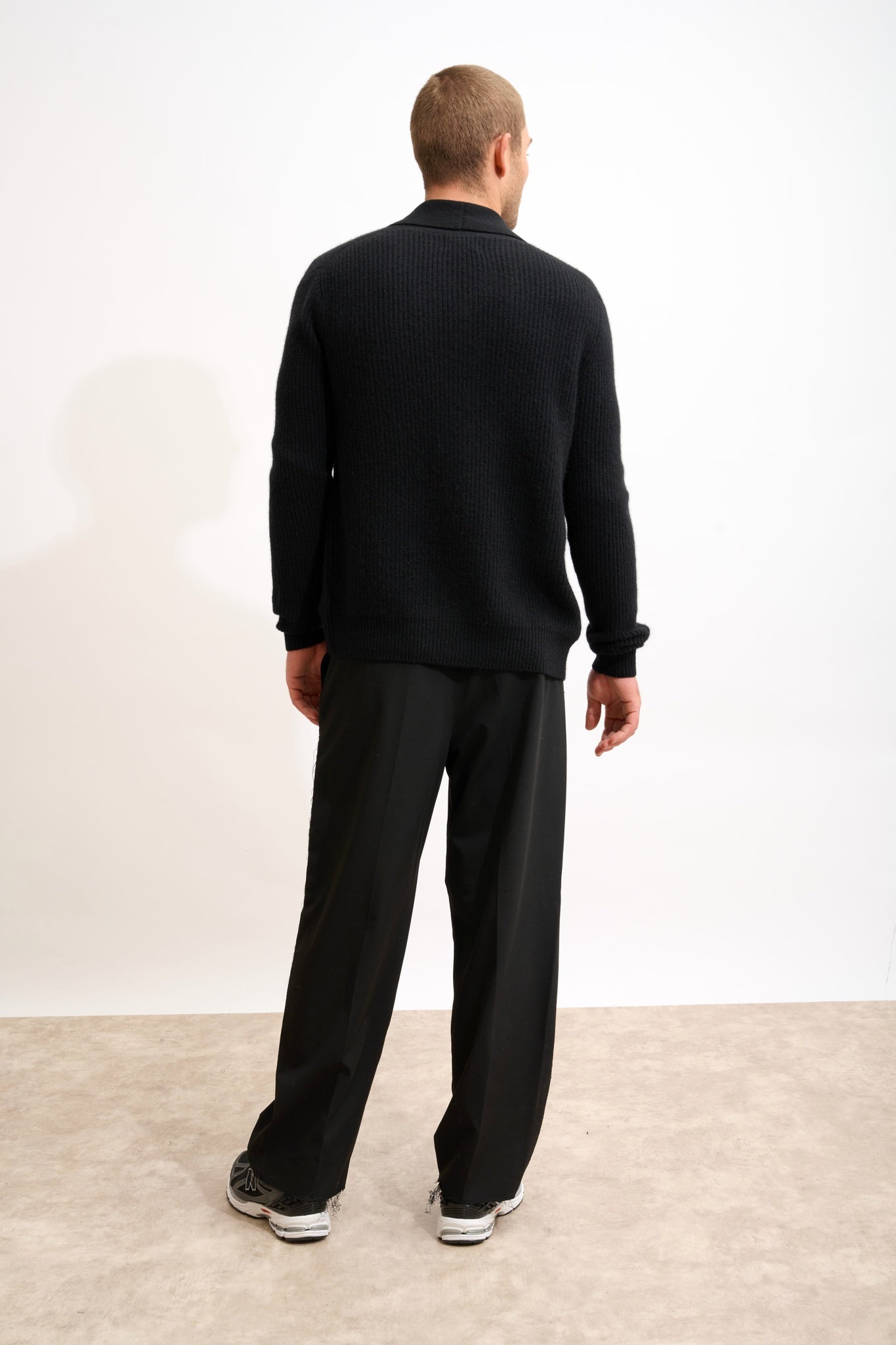 SANJI veste boutonnée col châle 4 fils noir