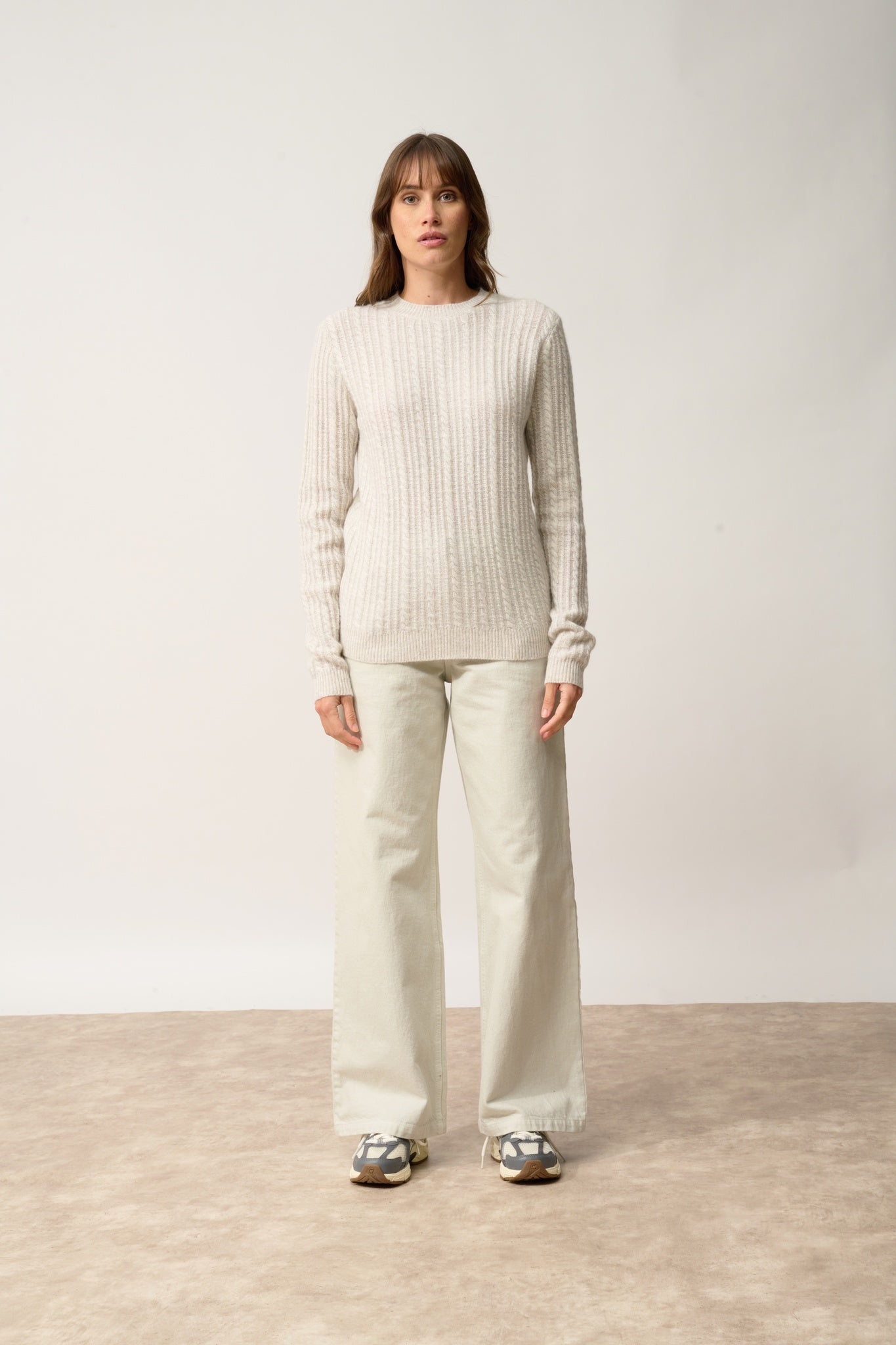 SARAH pearl gray marled crew neck sweater