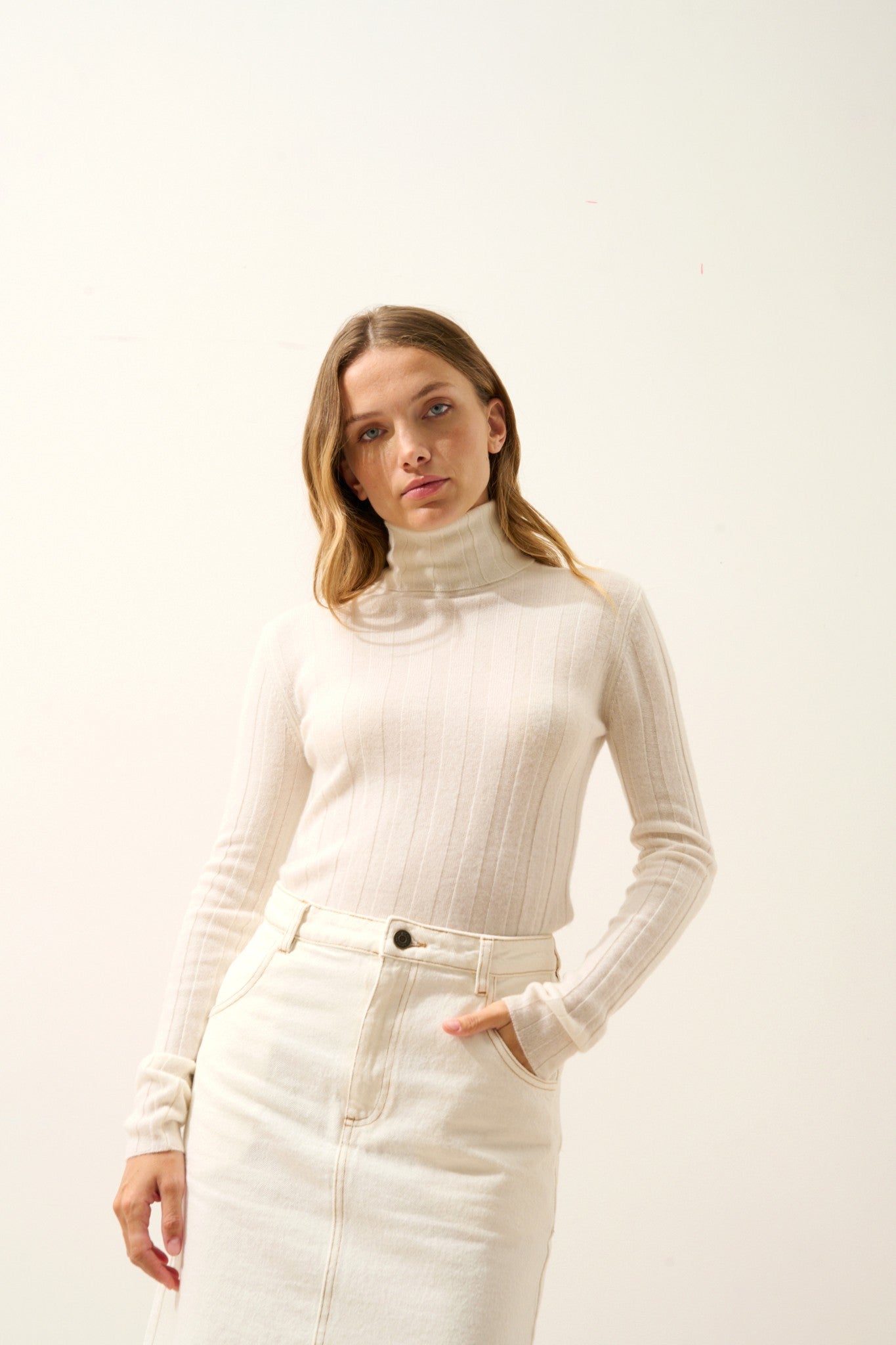 serelith pull col roulé ivoire 100% cachemire