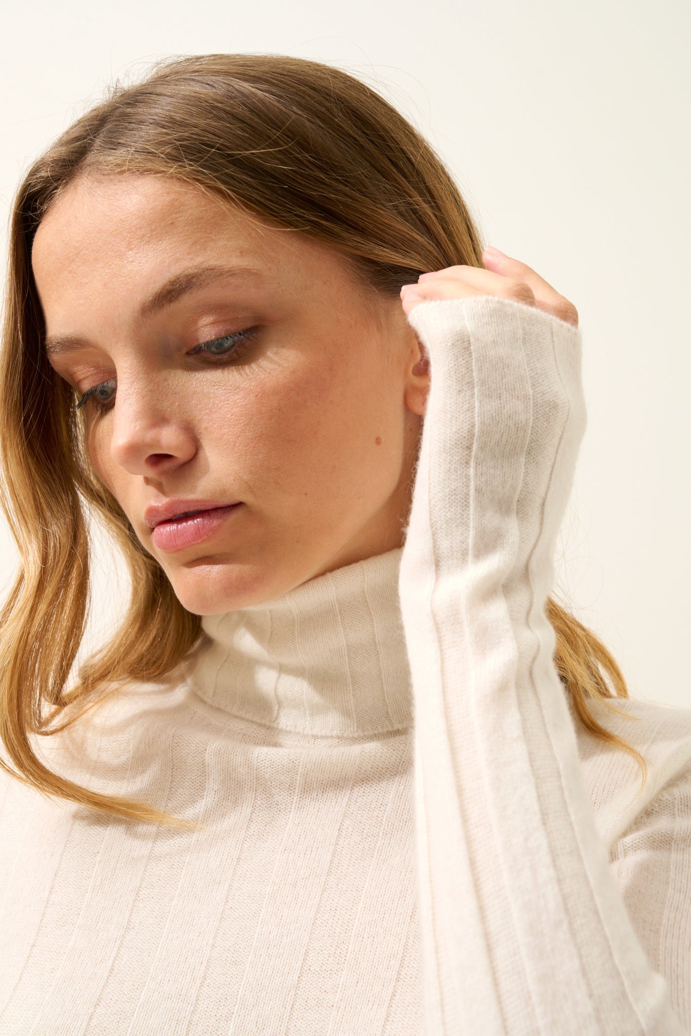 SERELITH pull col roulé ivoire