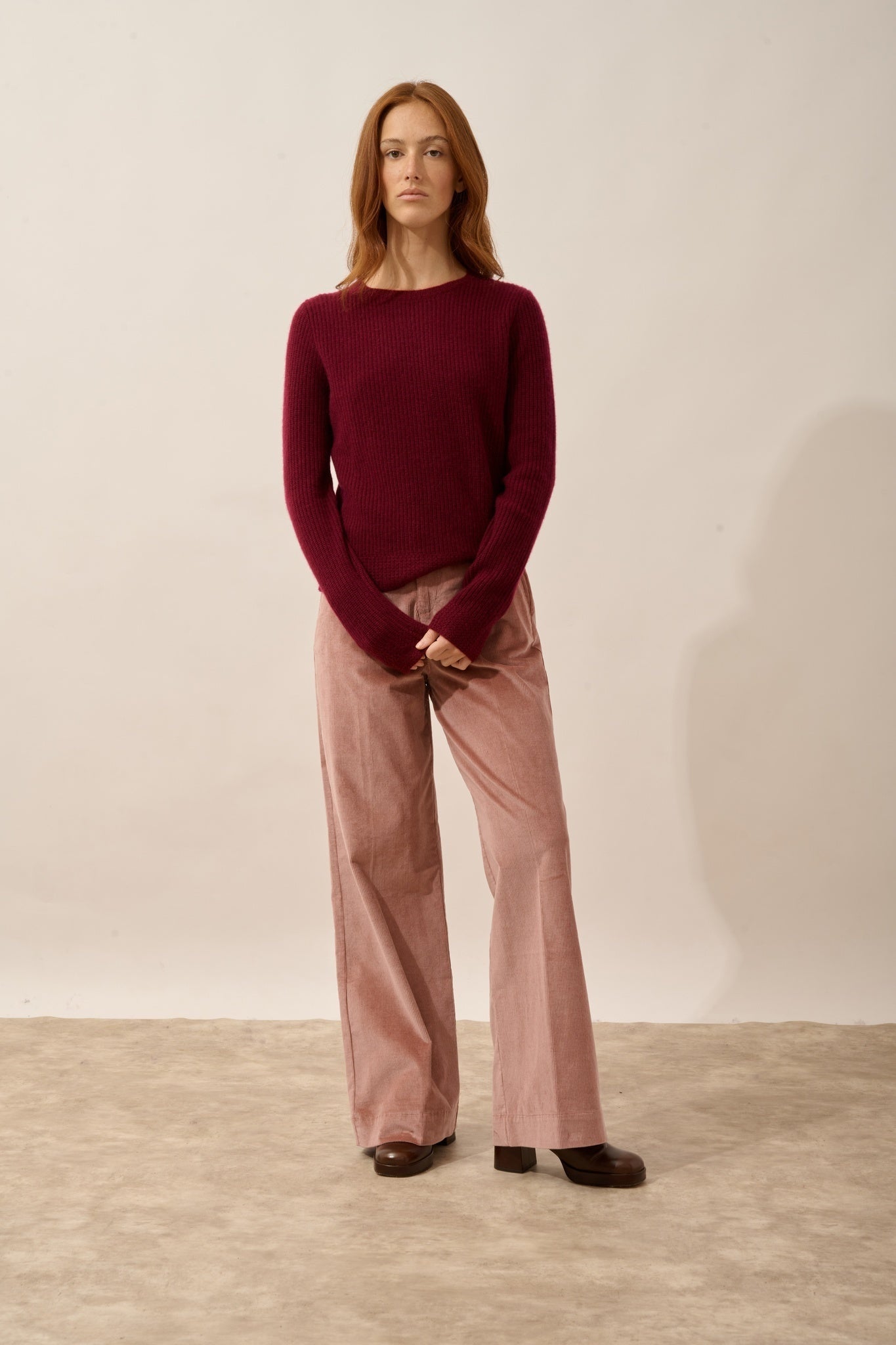 SIGRUN burgundy 4-ply round neck sweater