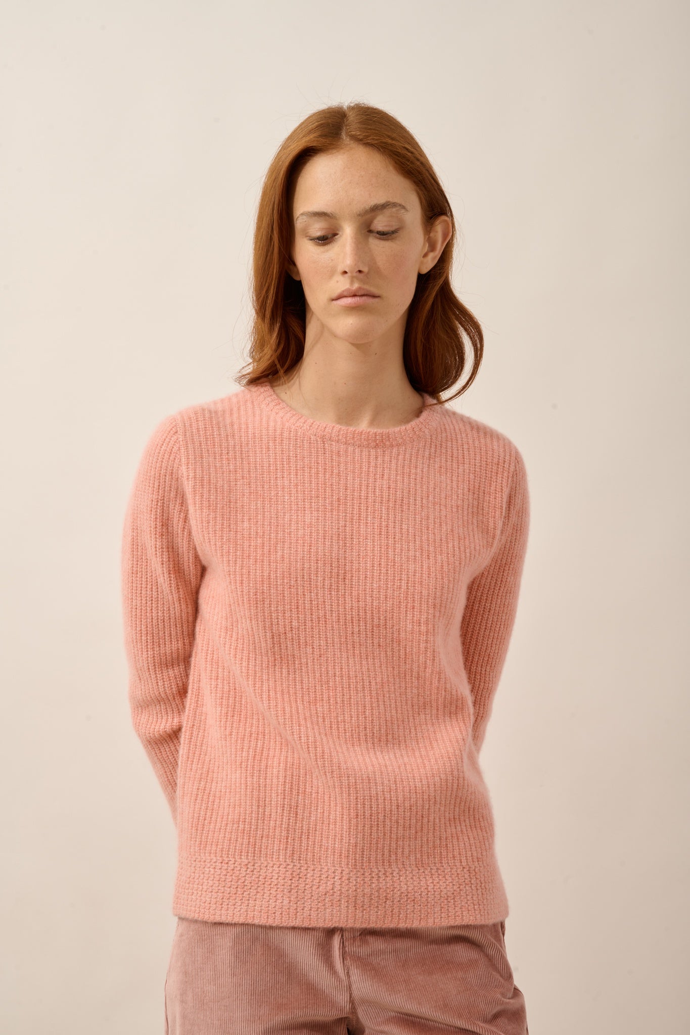 SIGRUN pull col rond 4 fils corail chiné