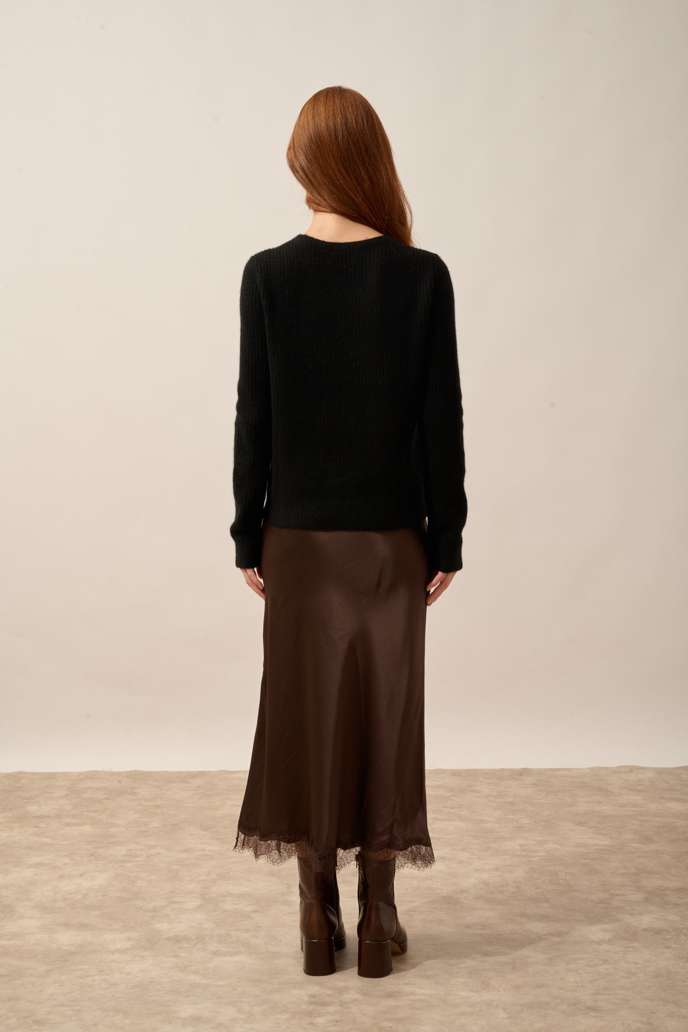 SIGRUN pull col rond 4 fils noir