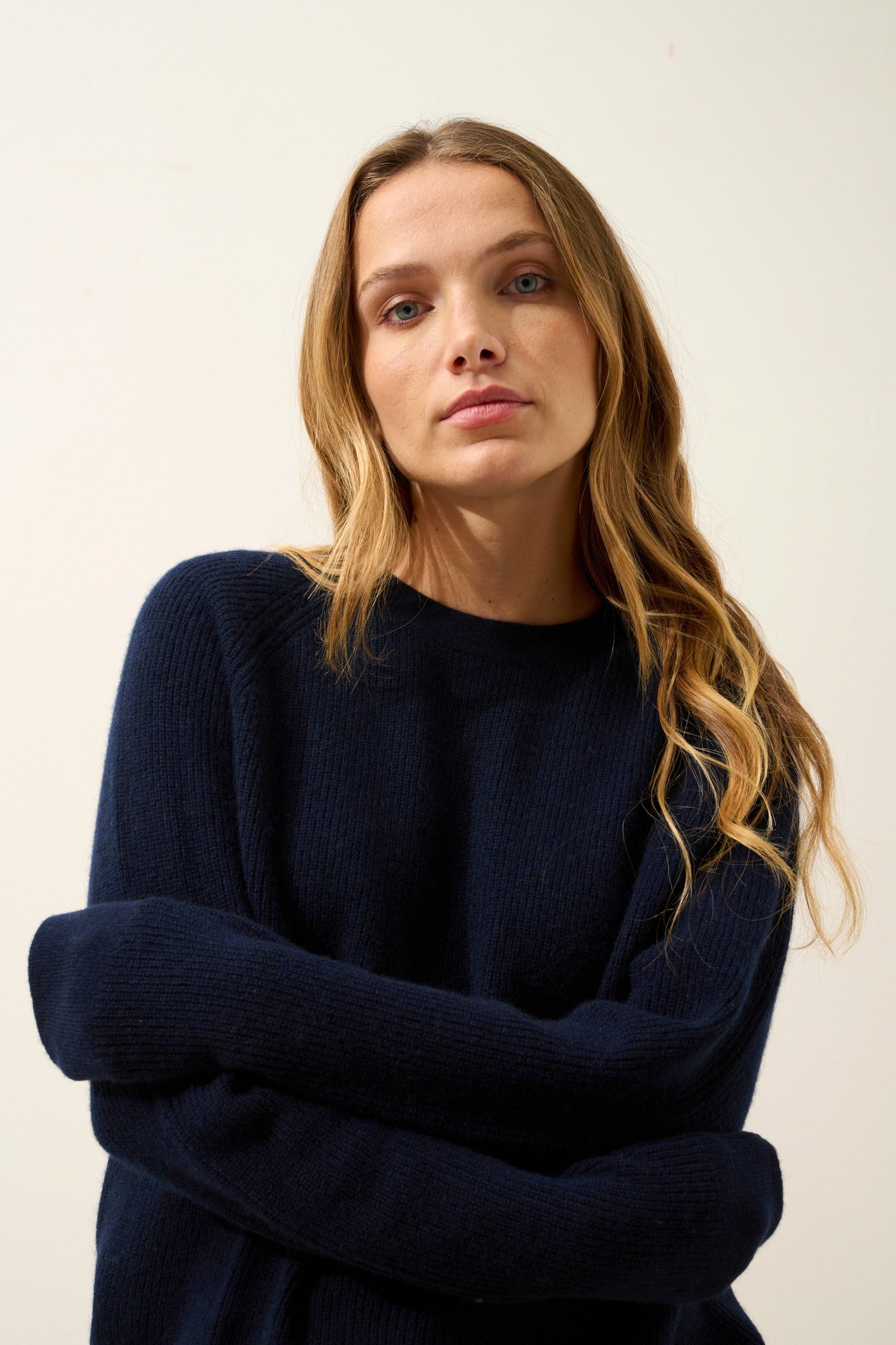 solaya pull col rond navy 100% cachemire