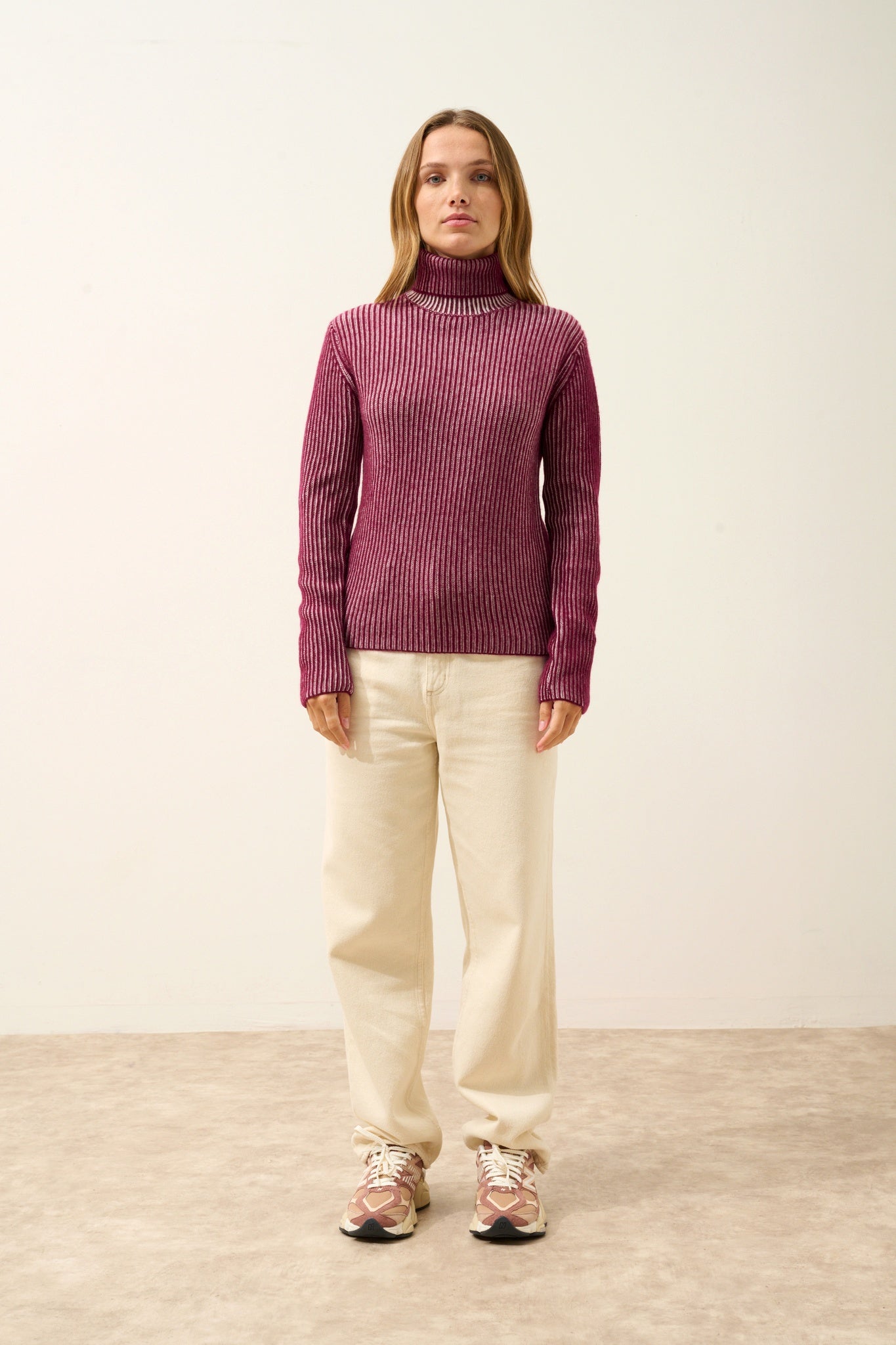 SOMNIA pull col roulé 4 fils bordeaux/ivoire
