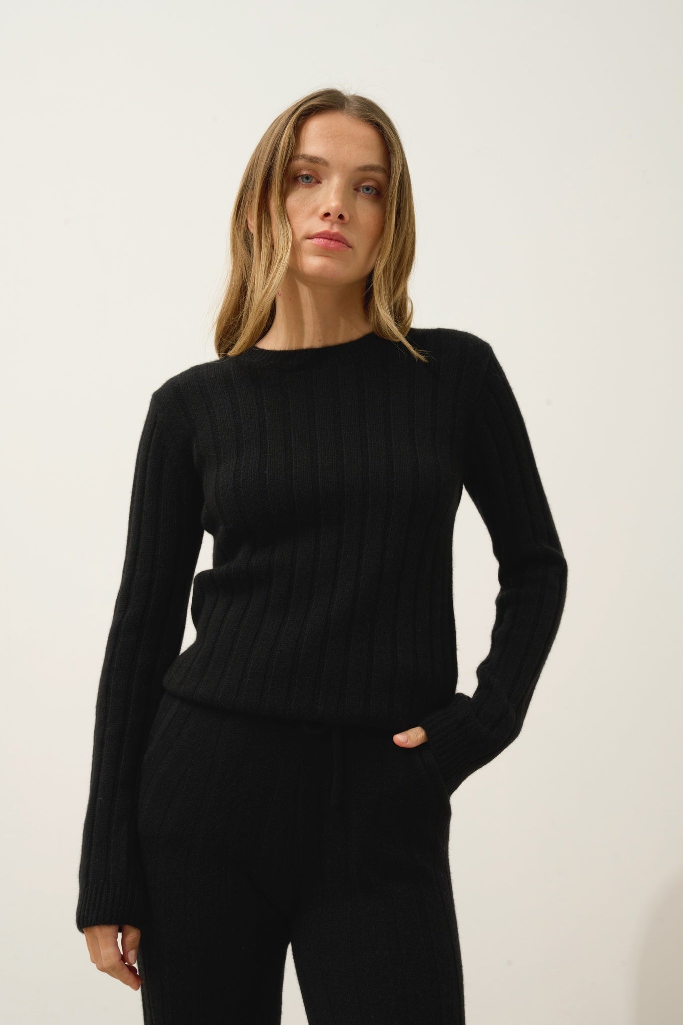 SORREL pull col rond 6 fils noir