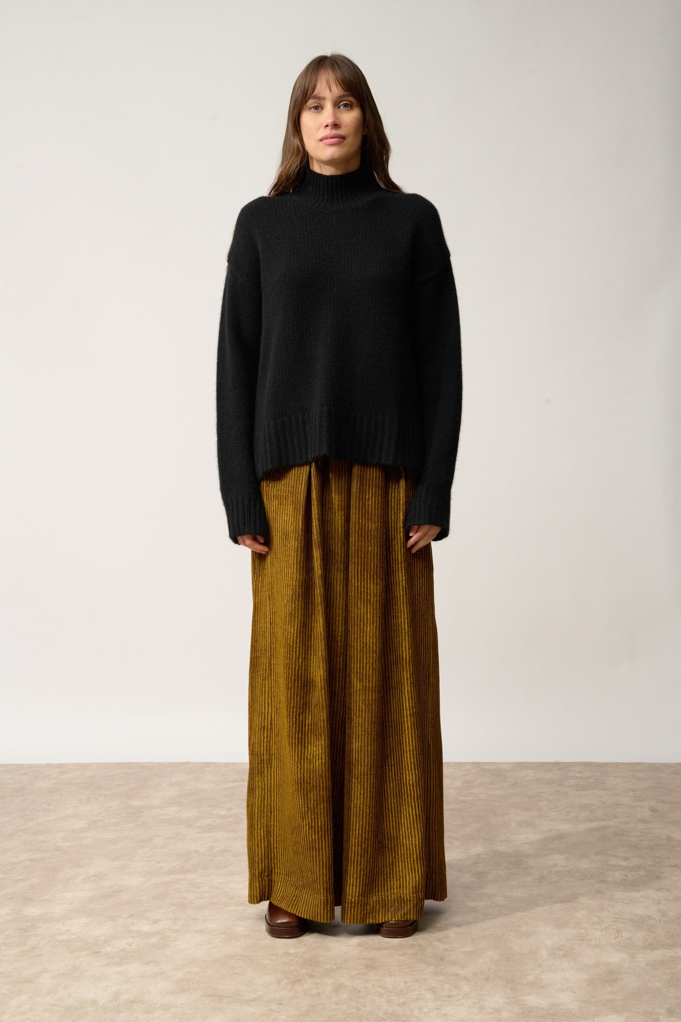 SULLANA pull col montant noir