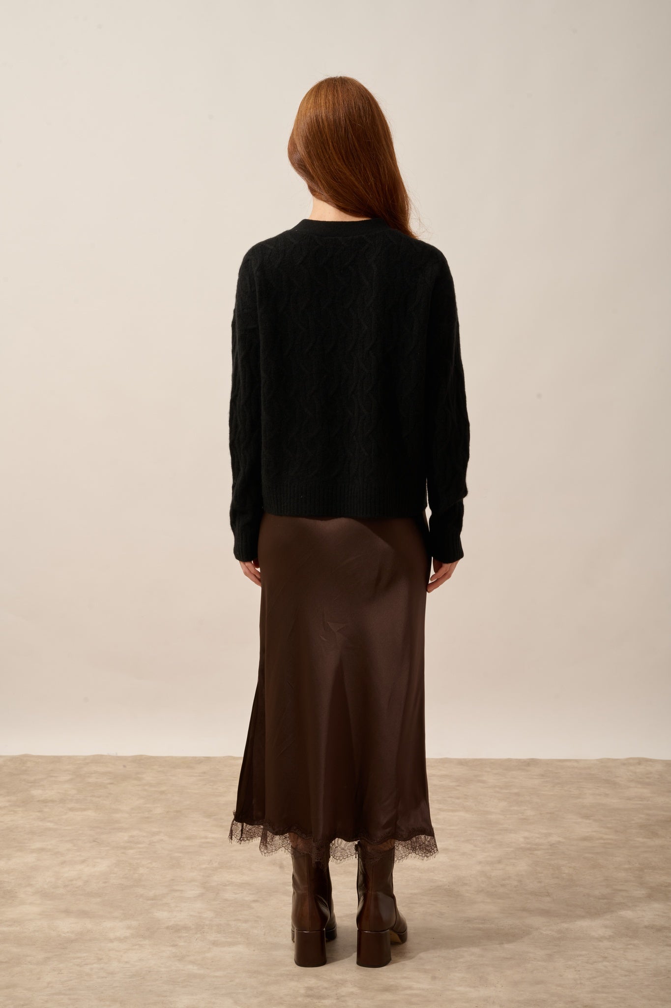 SYSTA cardigan col v 4 fils noir