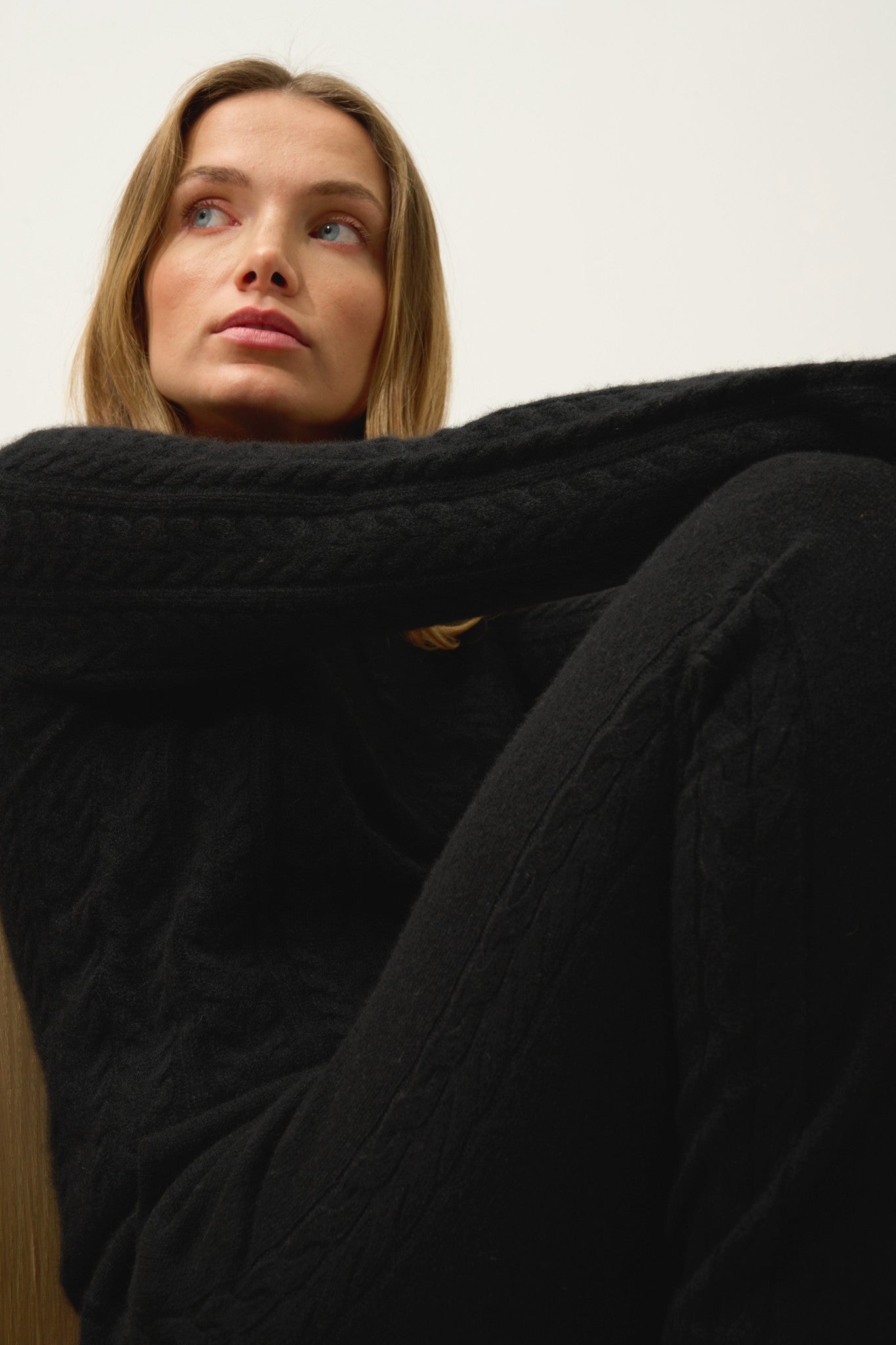 talia jogging noir 100% cachemire