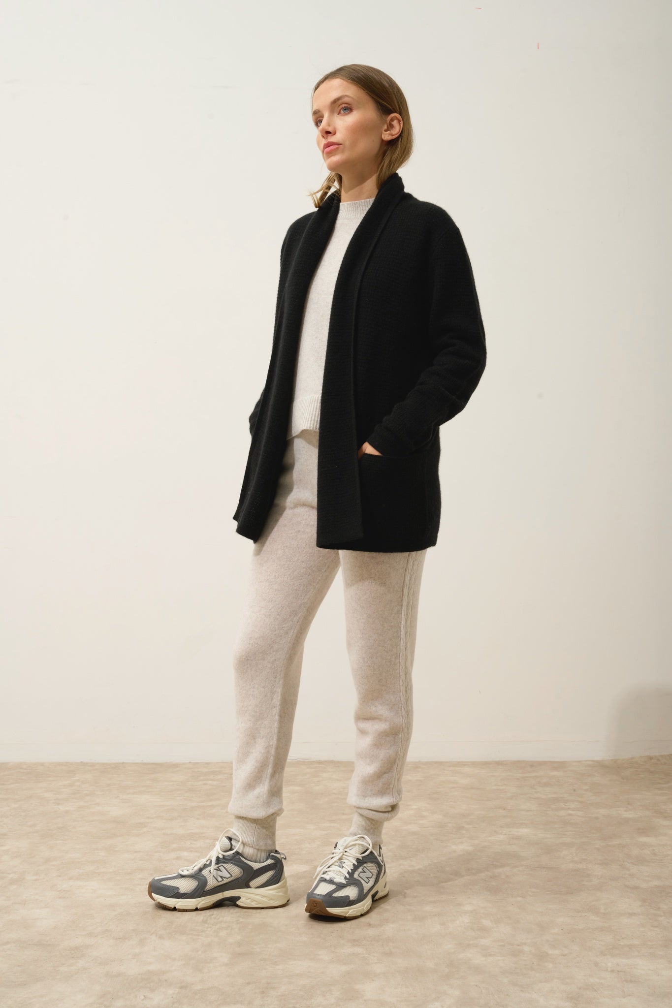 TARAPOTO veste col châle noir