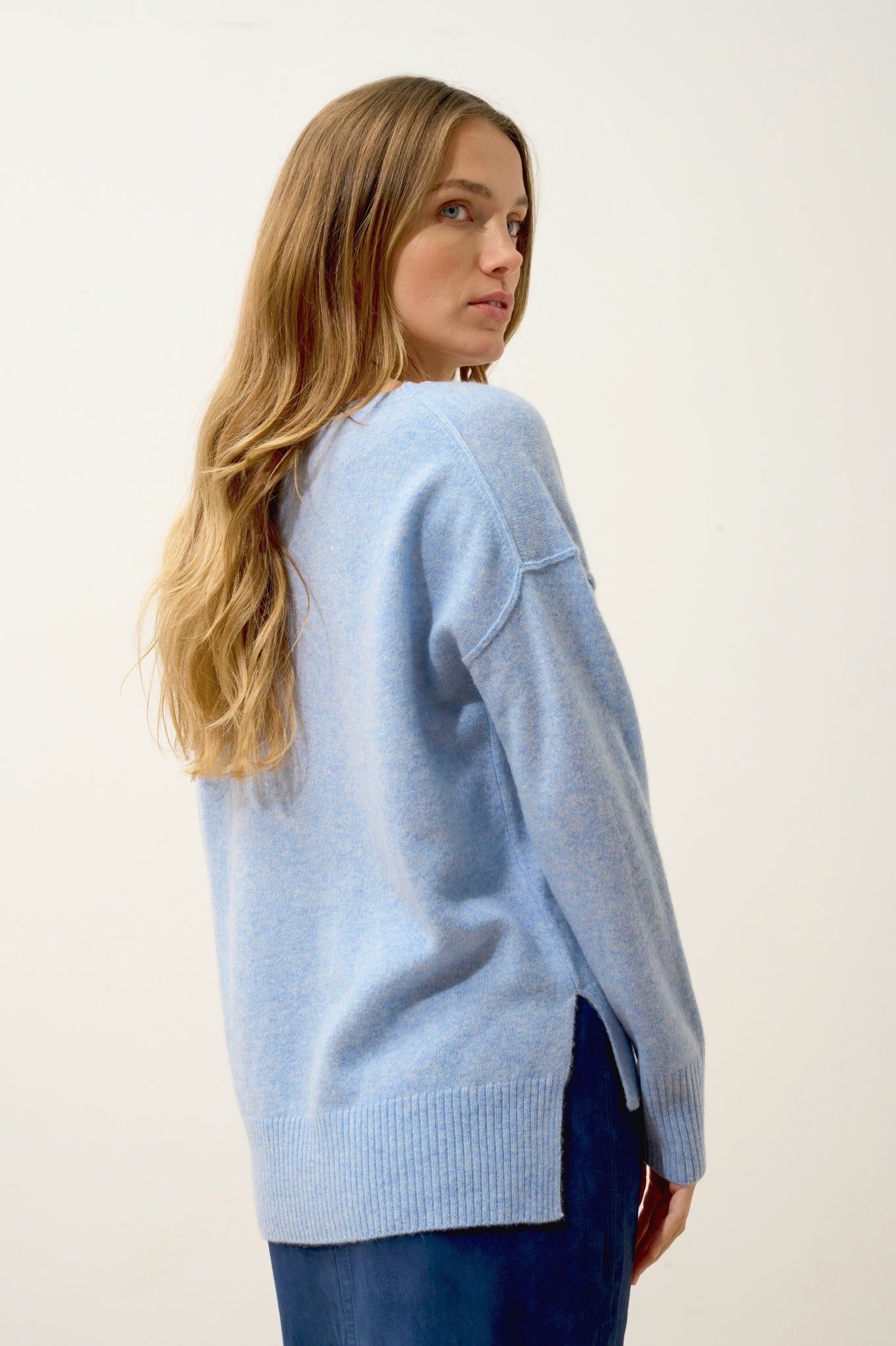 TESS pull col rond bleu ciel chiné