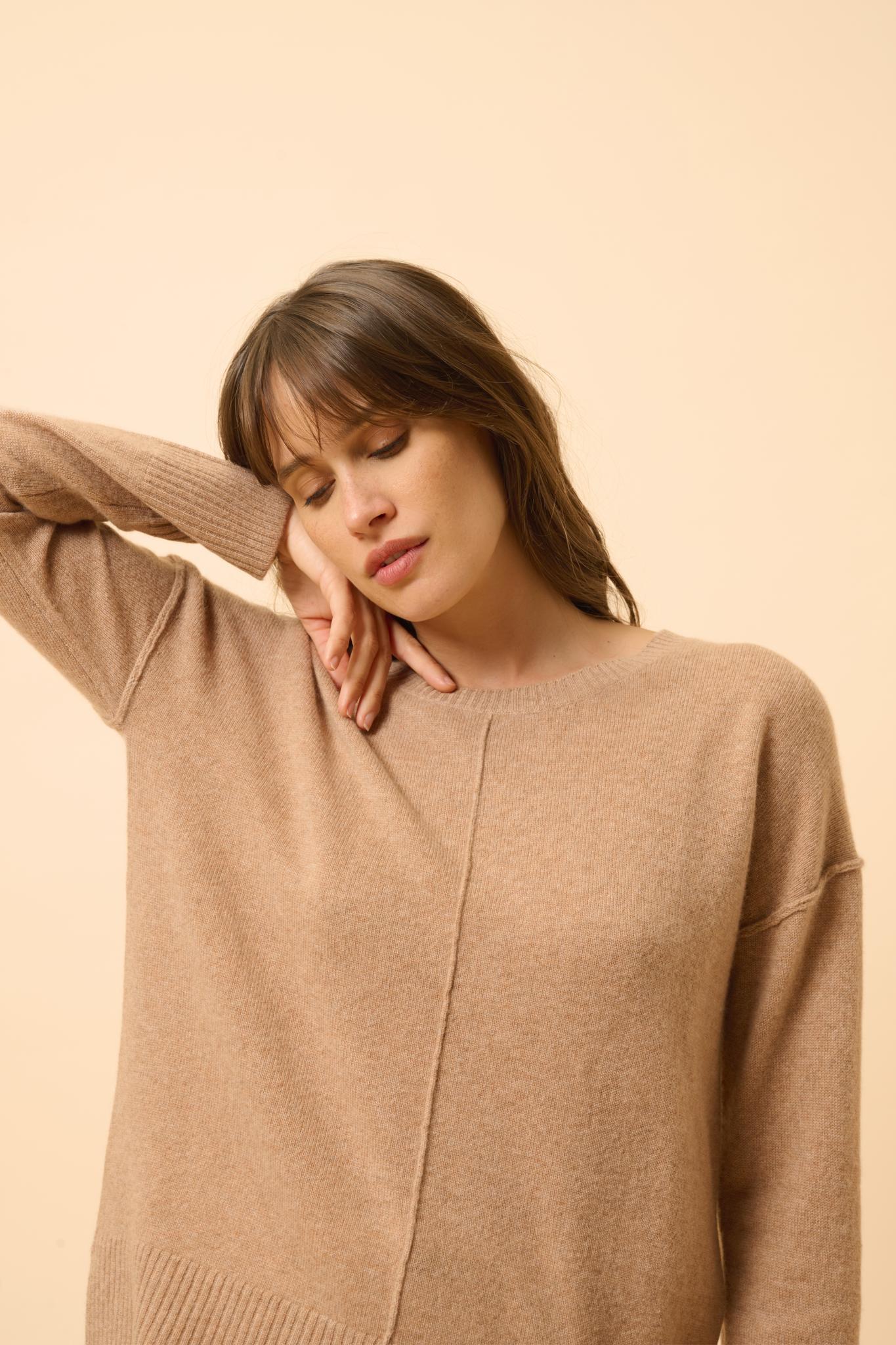 TESS pull col rond camel chiné