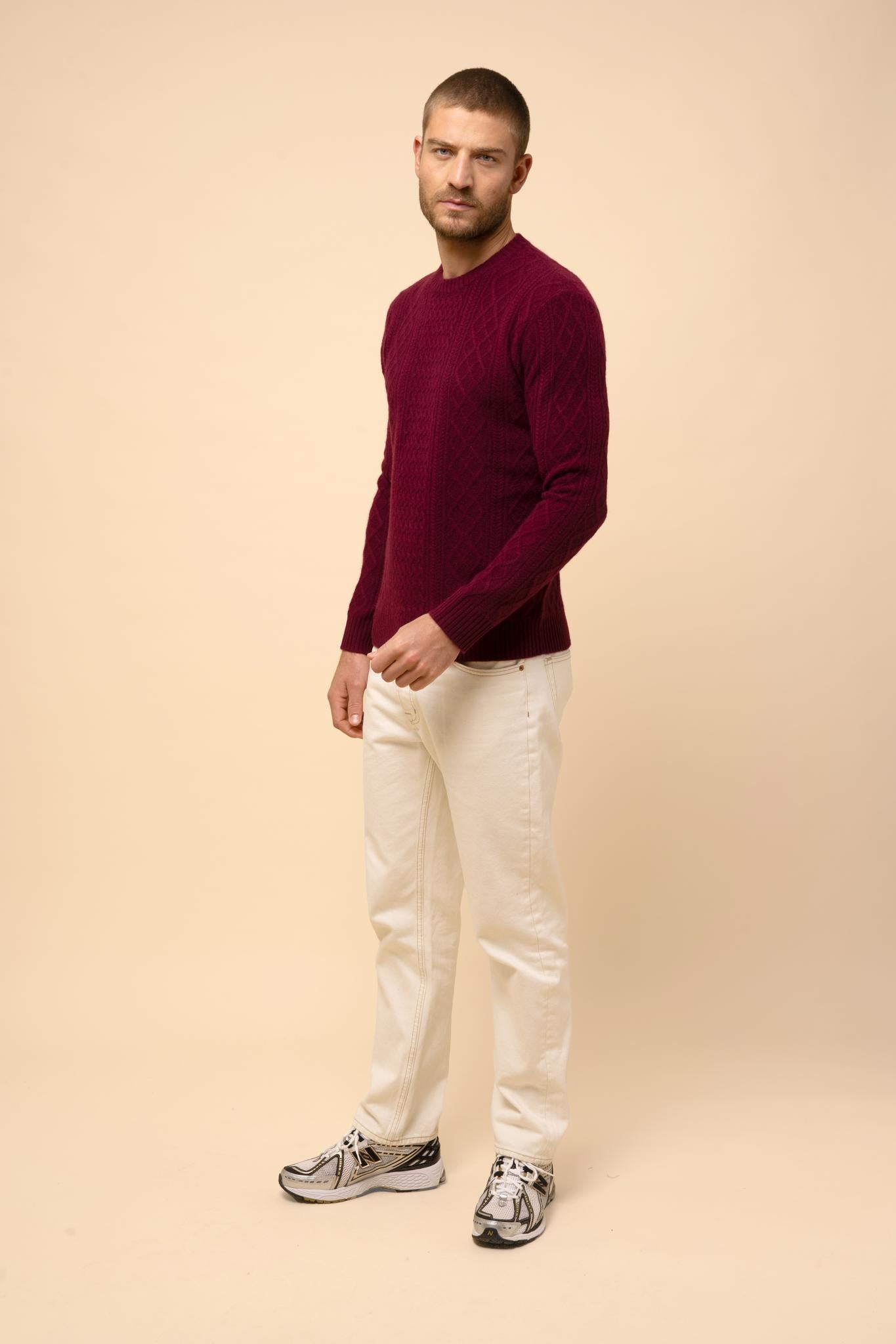 THURID burgundy round-neck sweater