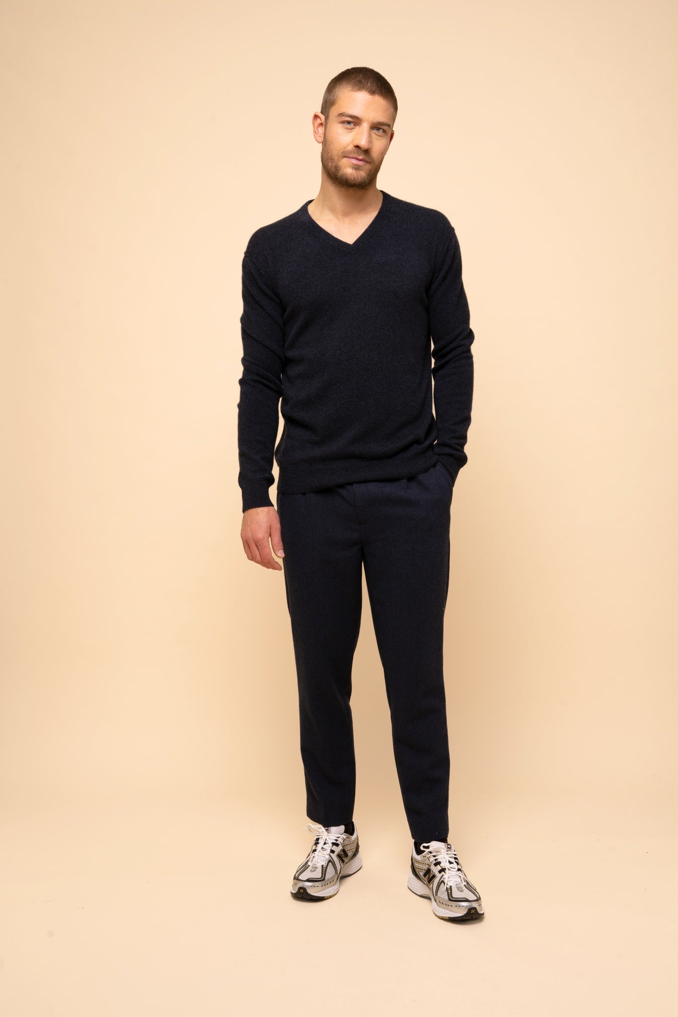 TOM pull col v caviar