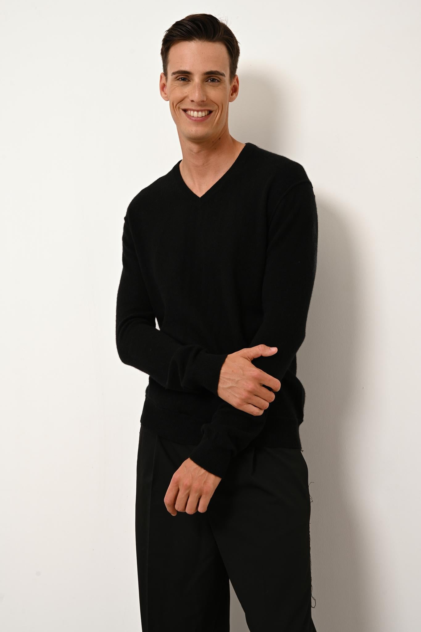 TOM pull col v noir