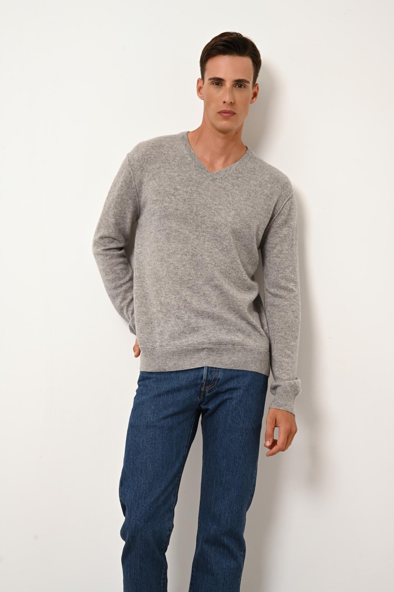 TOM cloudy v-neck sweater