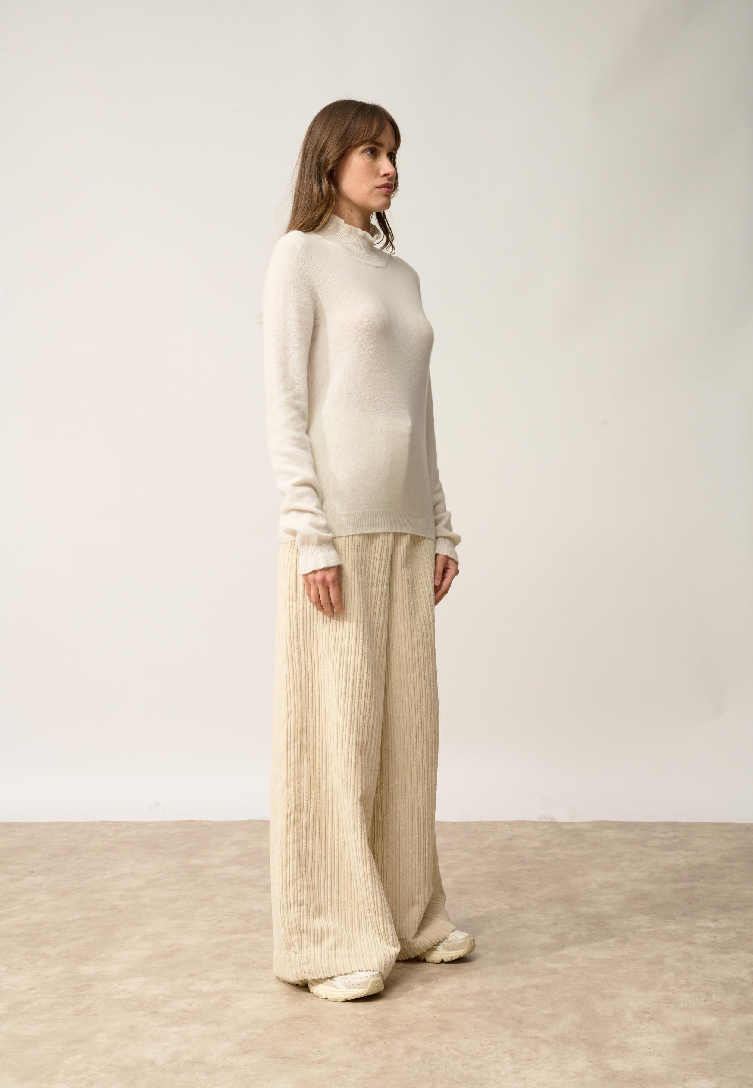 TRILA pull col montant ivoire