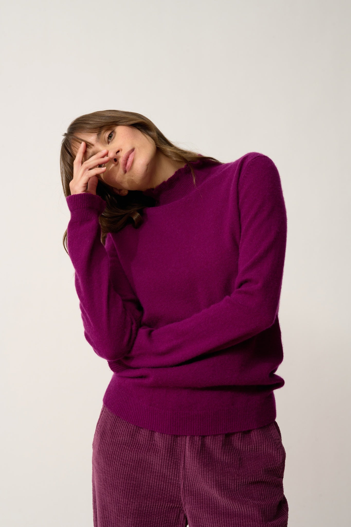 TRILA pull col montant prune