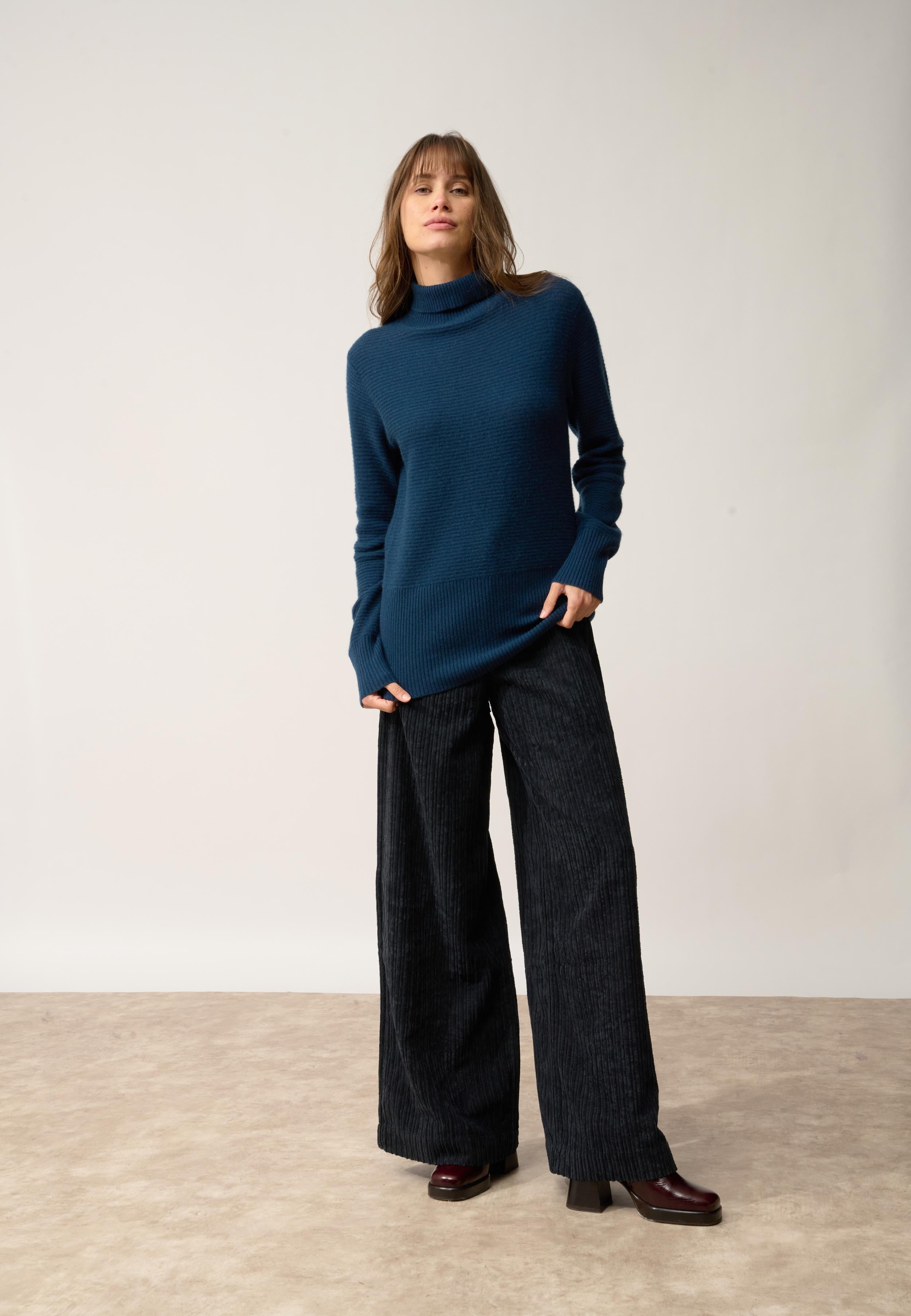 UDNY pull col roulé bleu pétrole