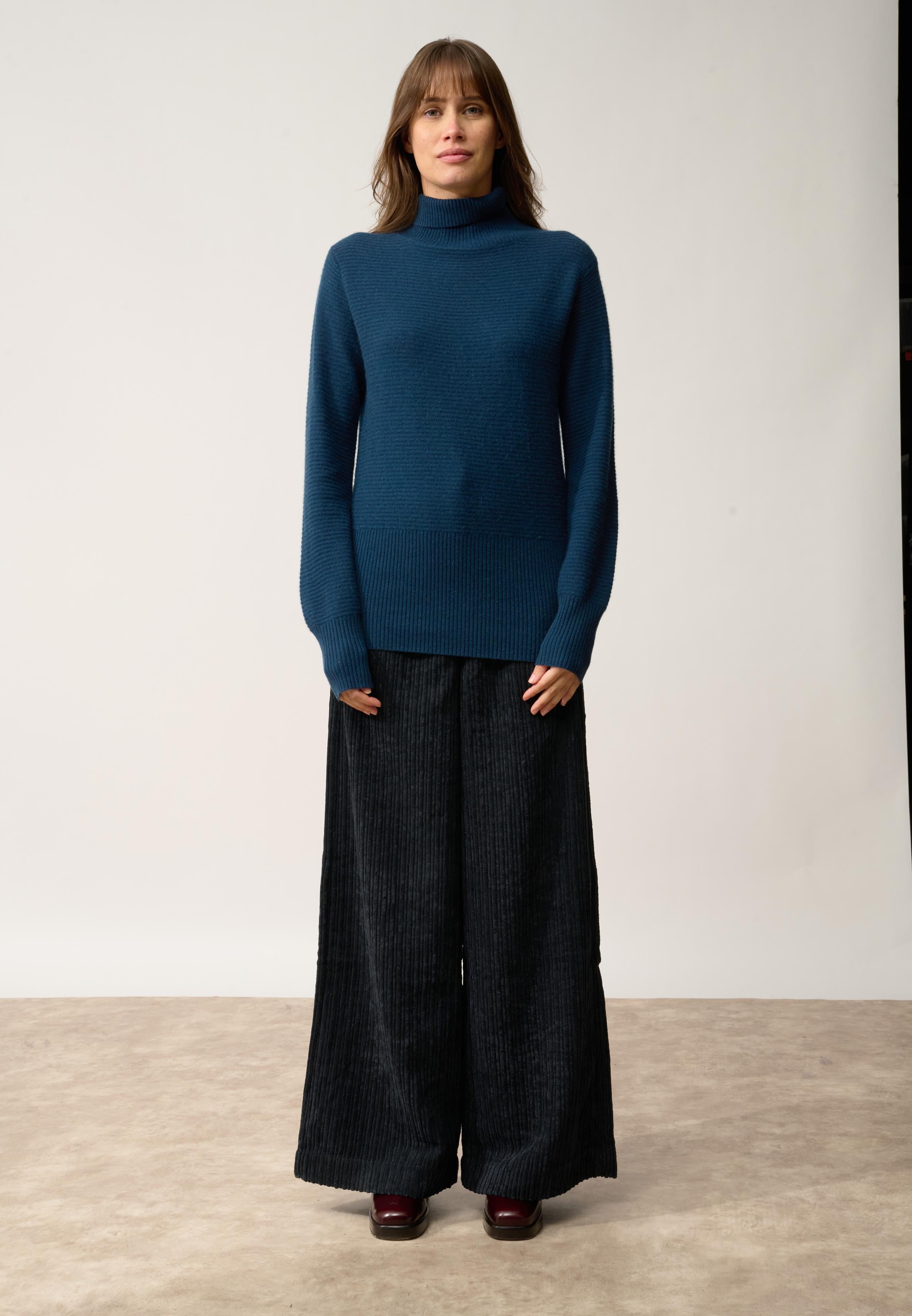 UDNY pull col roulé bleu pétrole