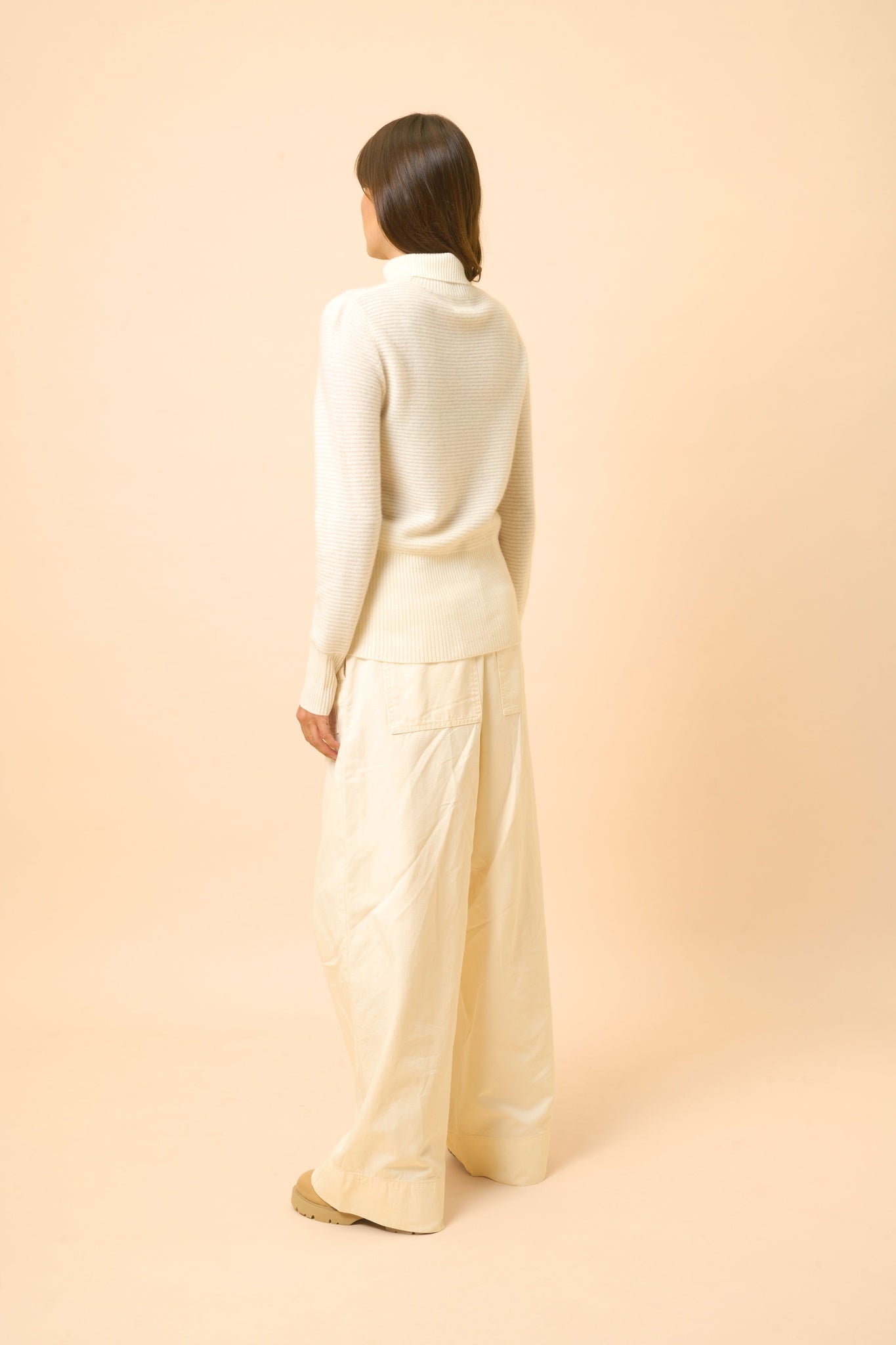 UDNY snow turtleneck sweater