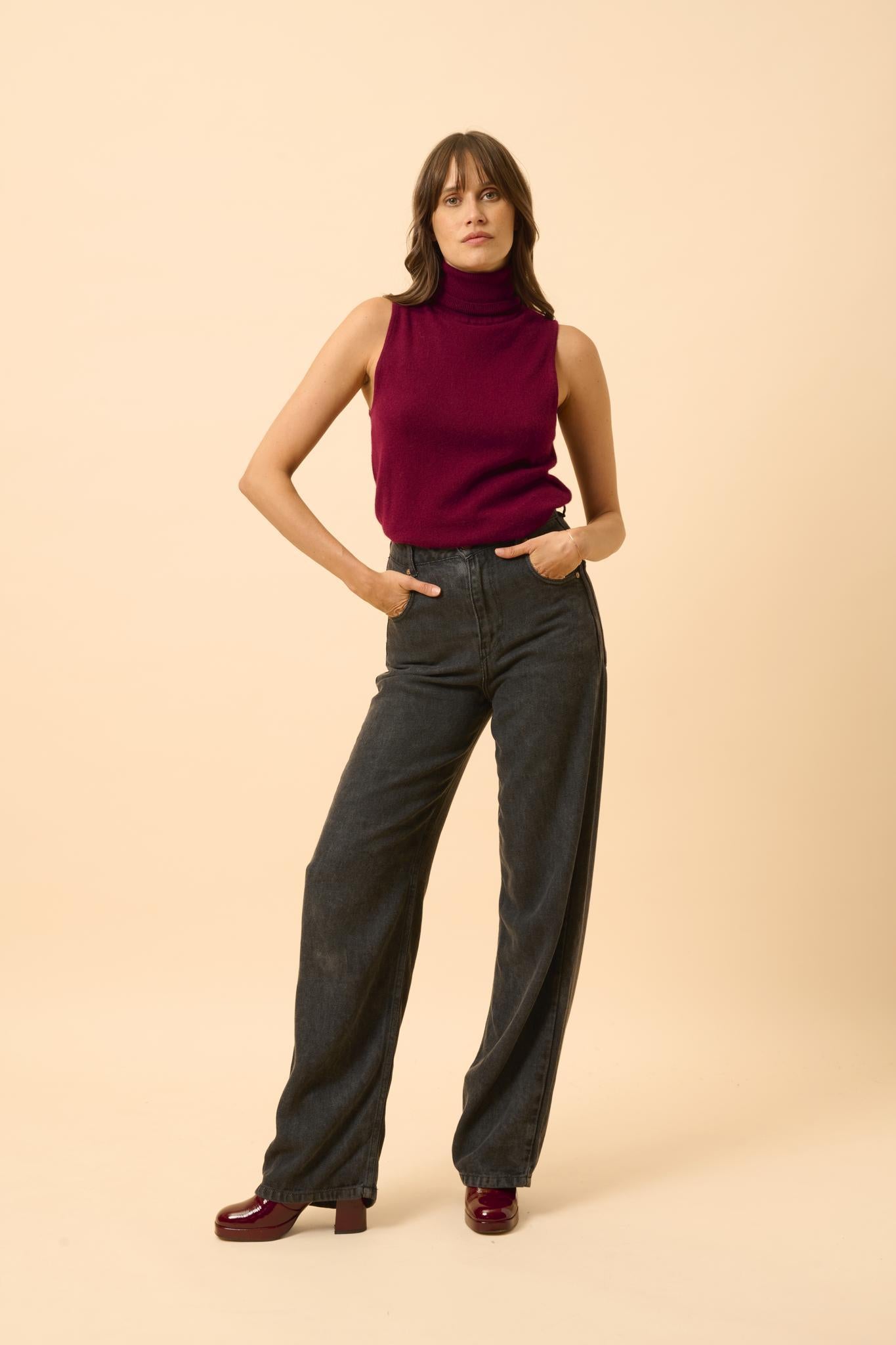 VIOLET burgundy turtleneck sweater