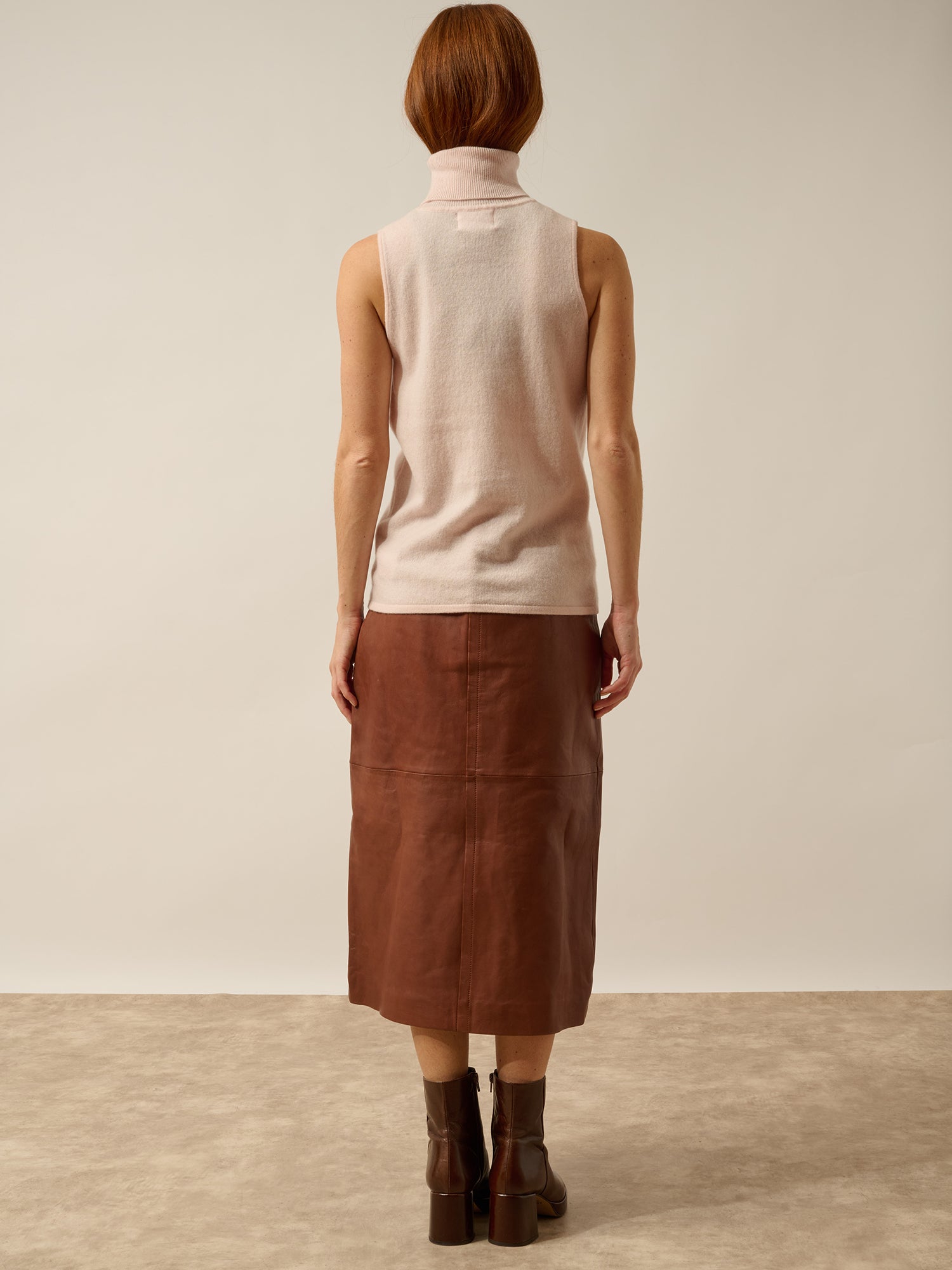 VIOLET pull col roulé poudre