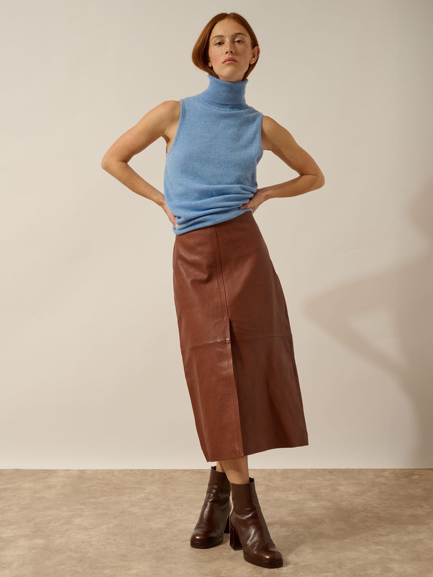 VIOLET pull col roulé sky