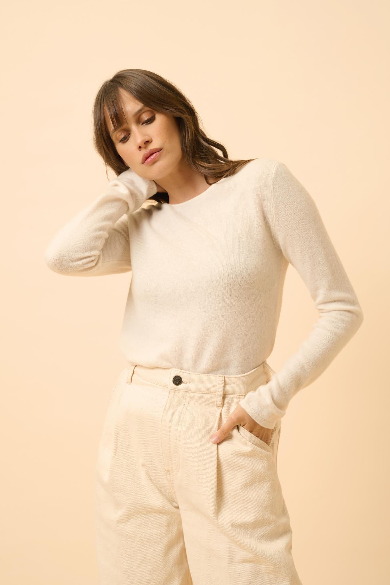 VIVIAN round-neck sweater ivory