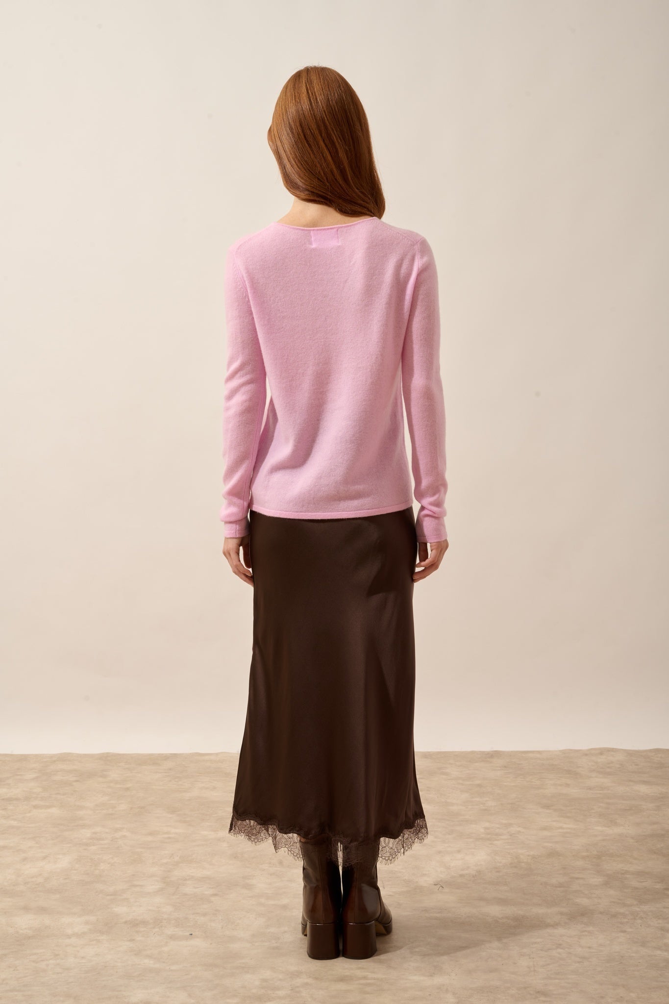 VIVIAN round neck sweater in rose quartz