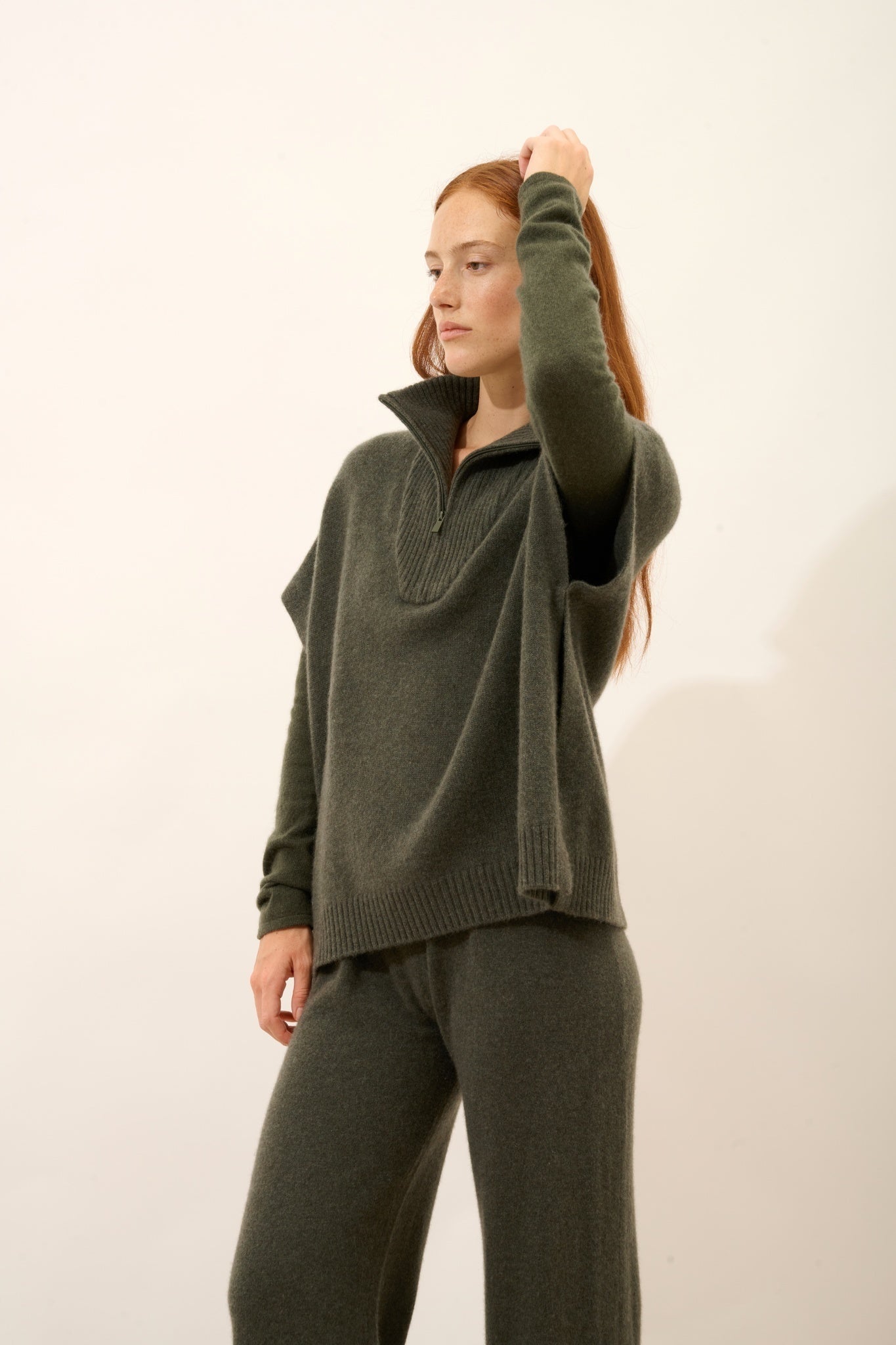 VIVIENNE poncho col camionneur 4 fils kaki chiné