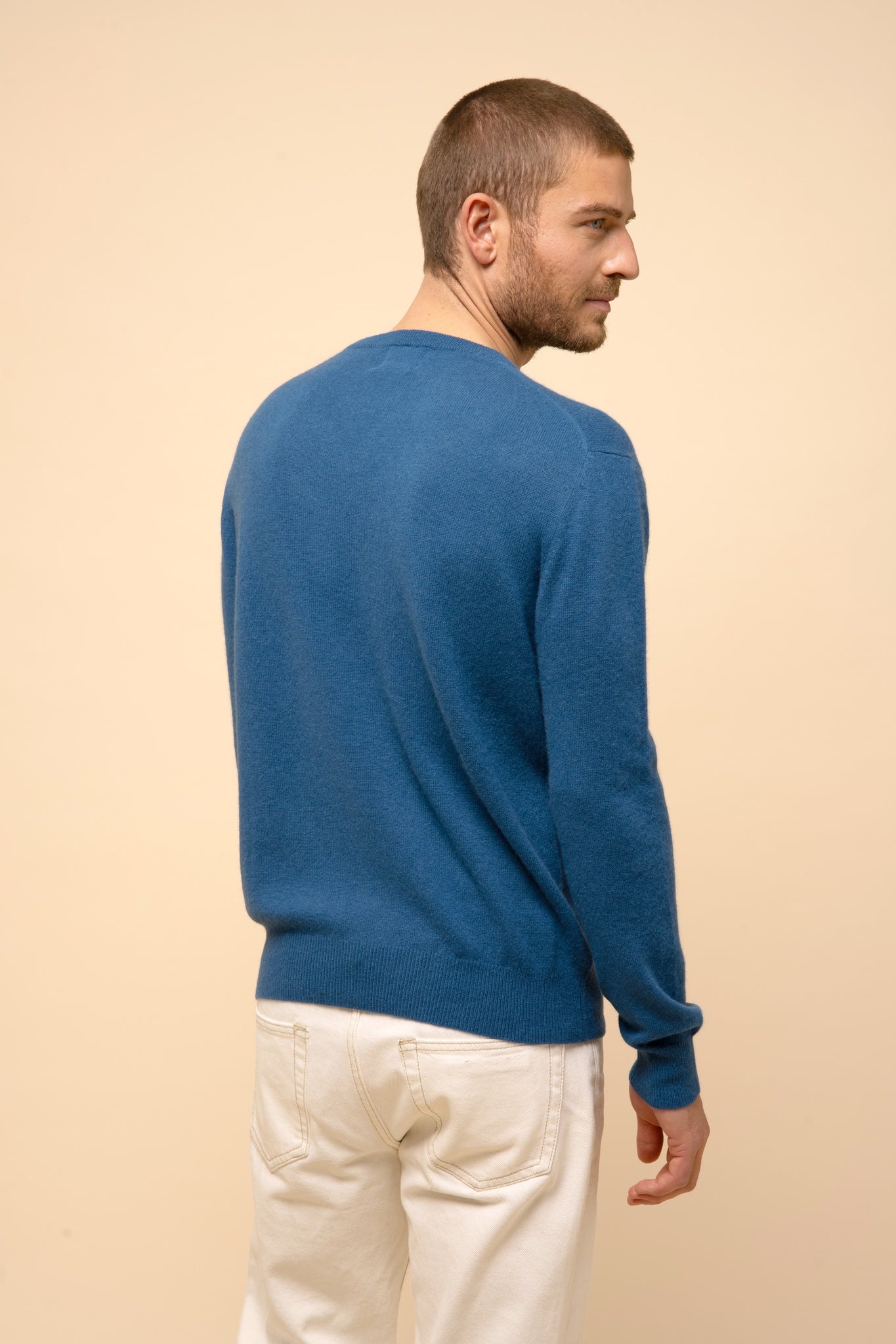 WALT pull col v paon