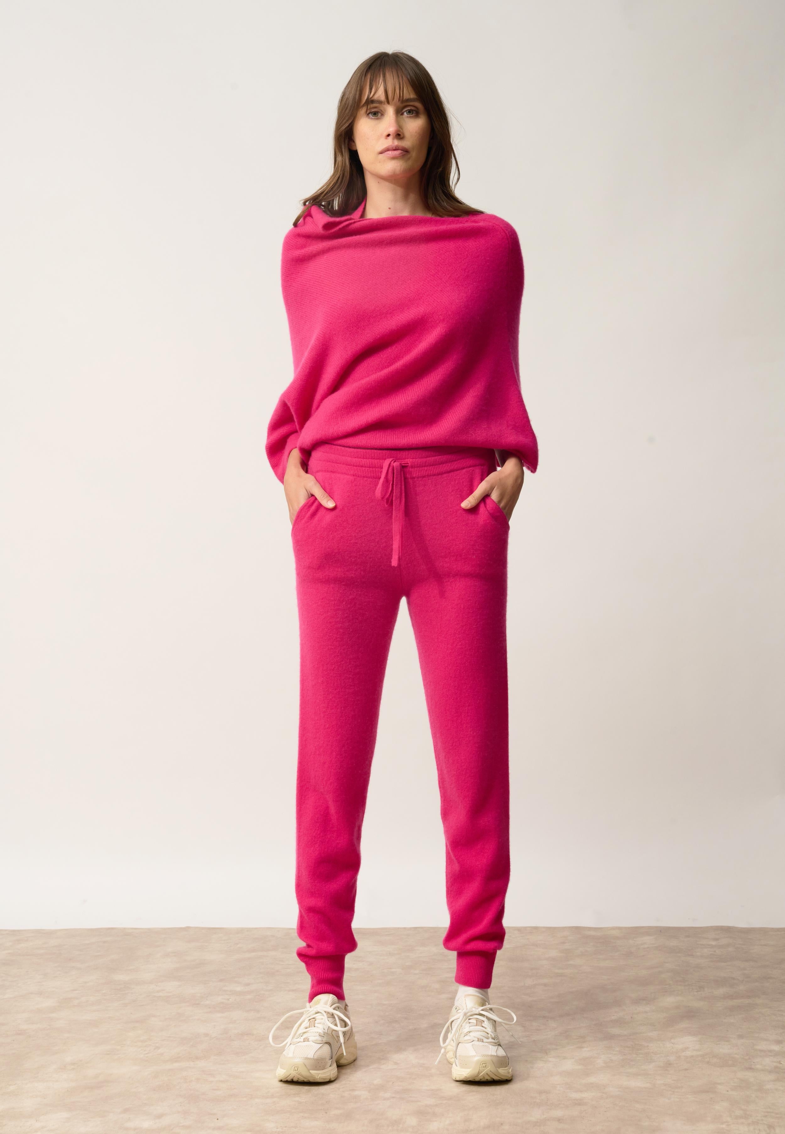 WENDY fuchsia jogging suit