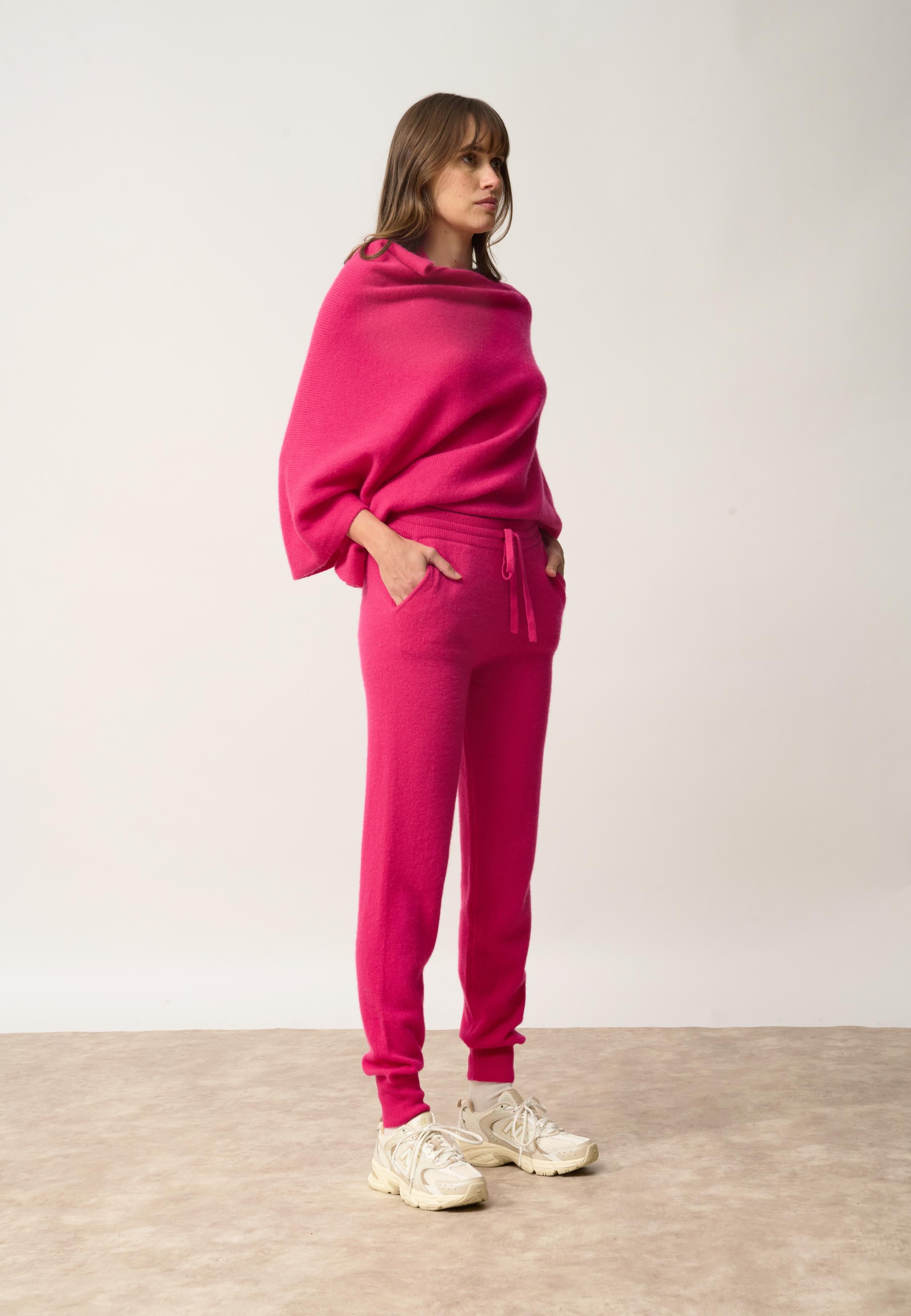 WENDY fuchsia jogging suit