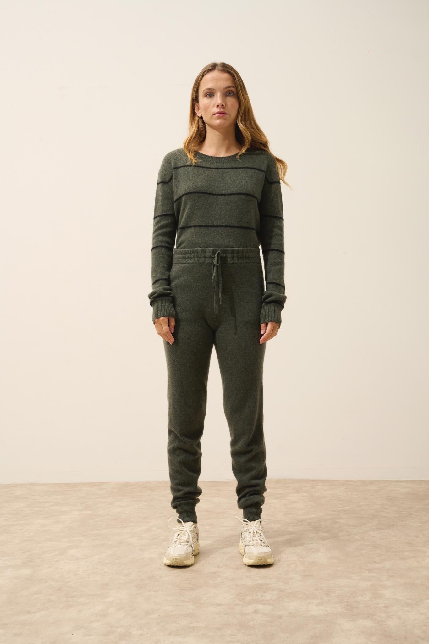 WENDY khaki mottled jogging suit