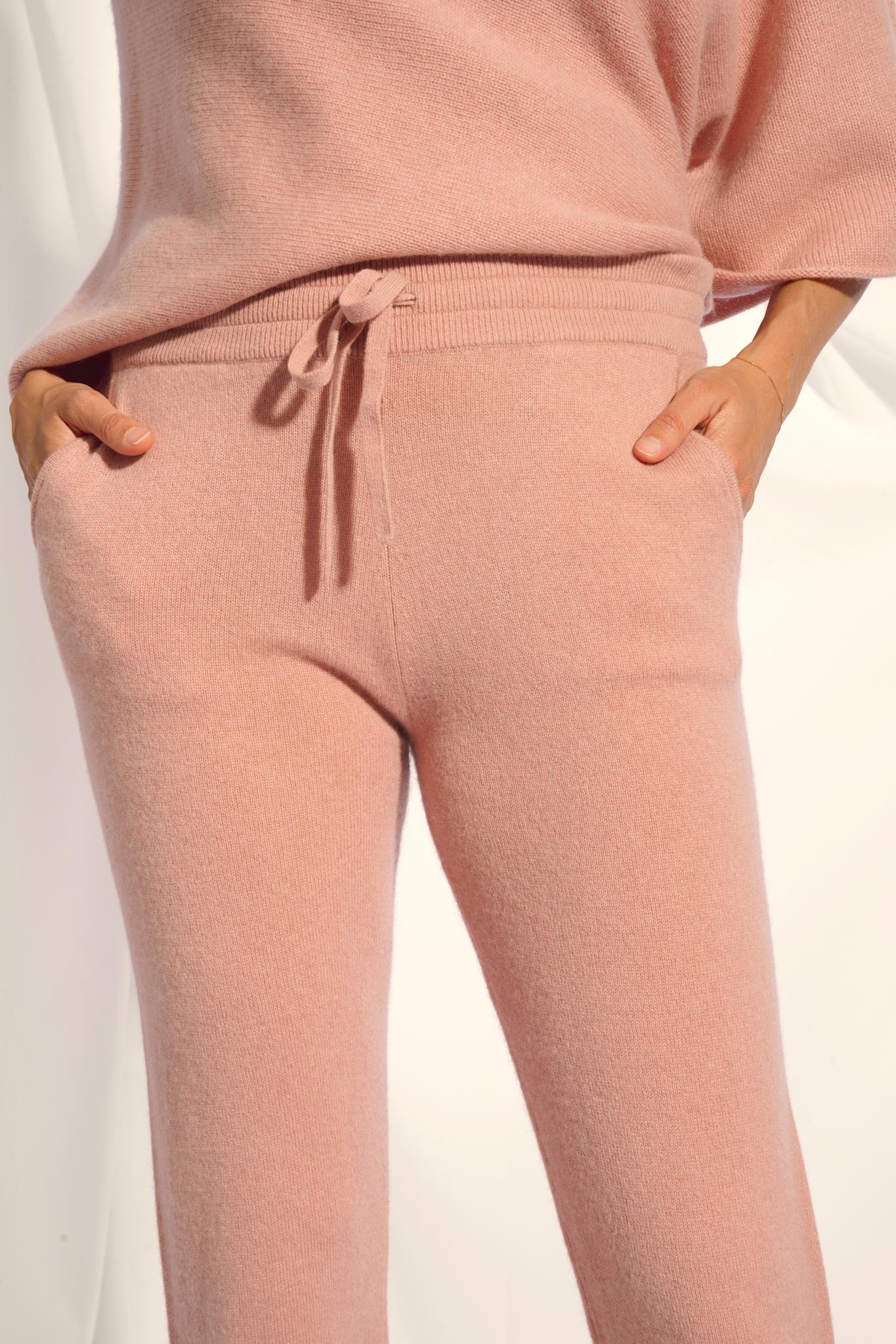 WENDY rosewood jogging suit