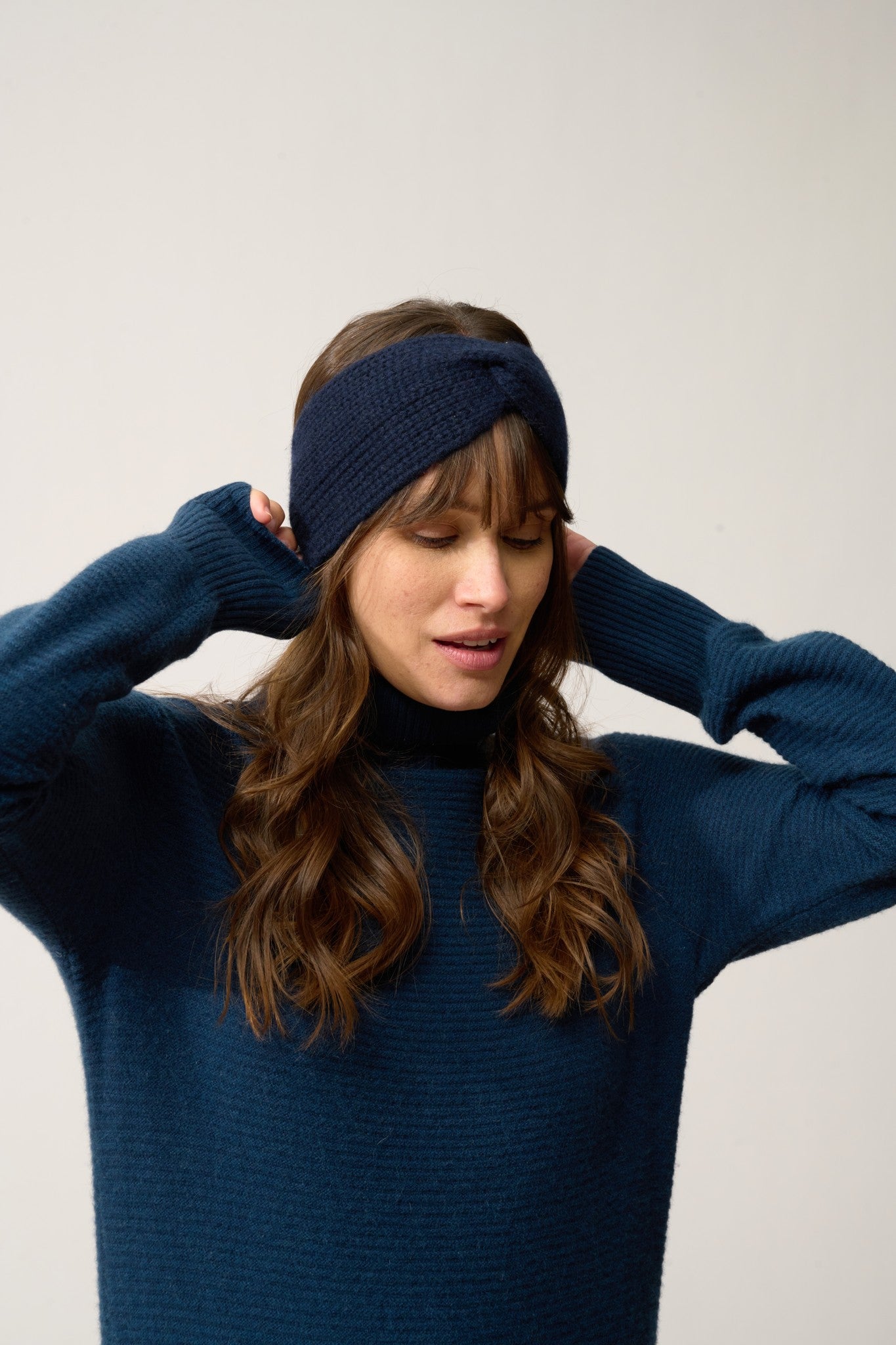 ylfa bandeau 8 fils navy 100% cachemire