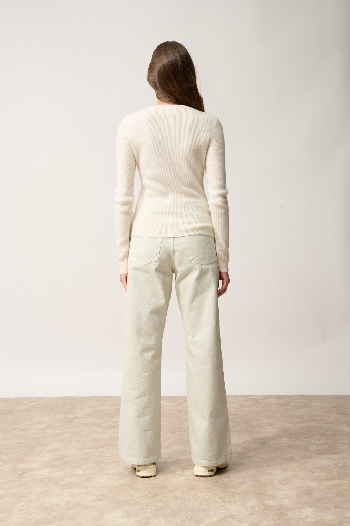 ZION v-neck cardigan ivory