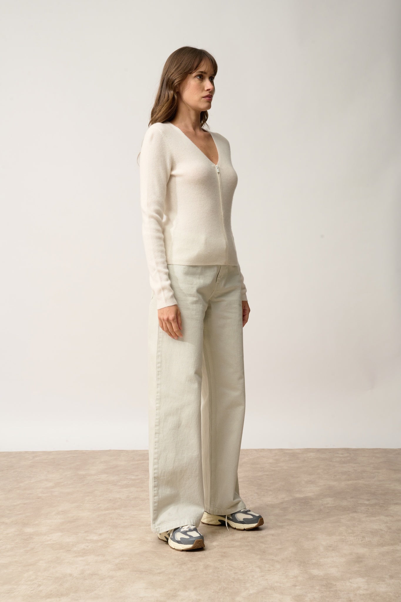 ZION v-neck cardigan ivory