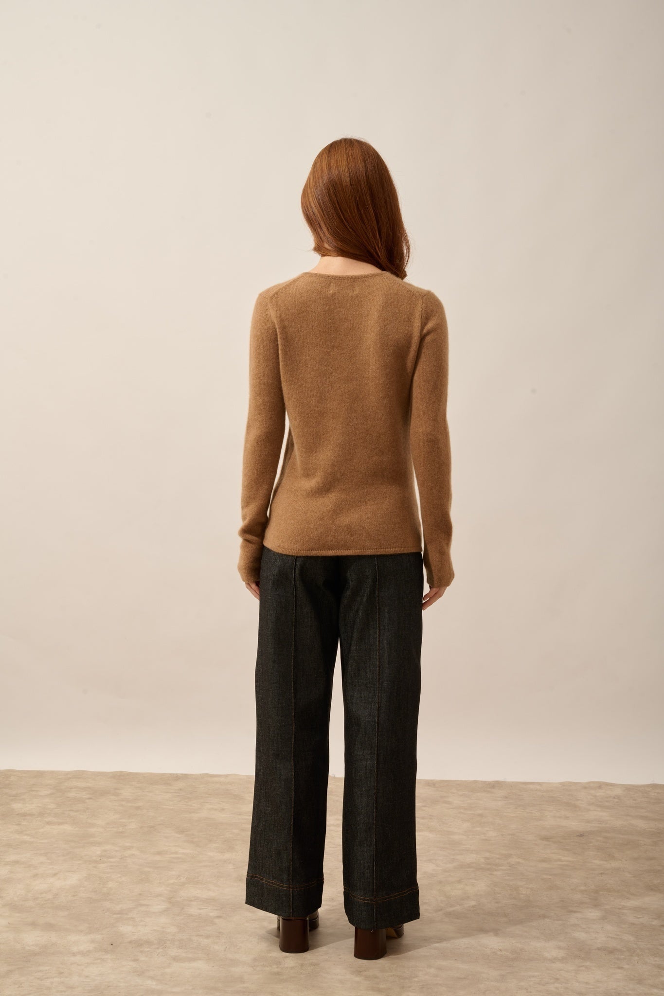 ABBY pull col v 4 fils noisette