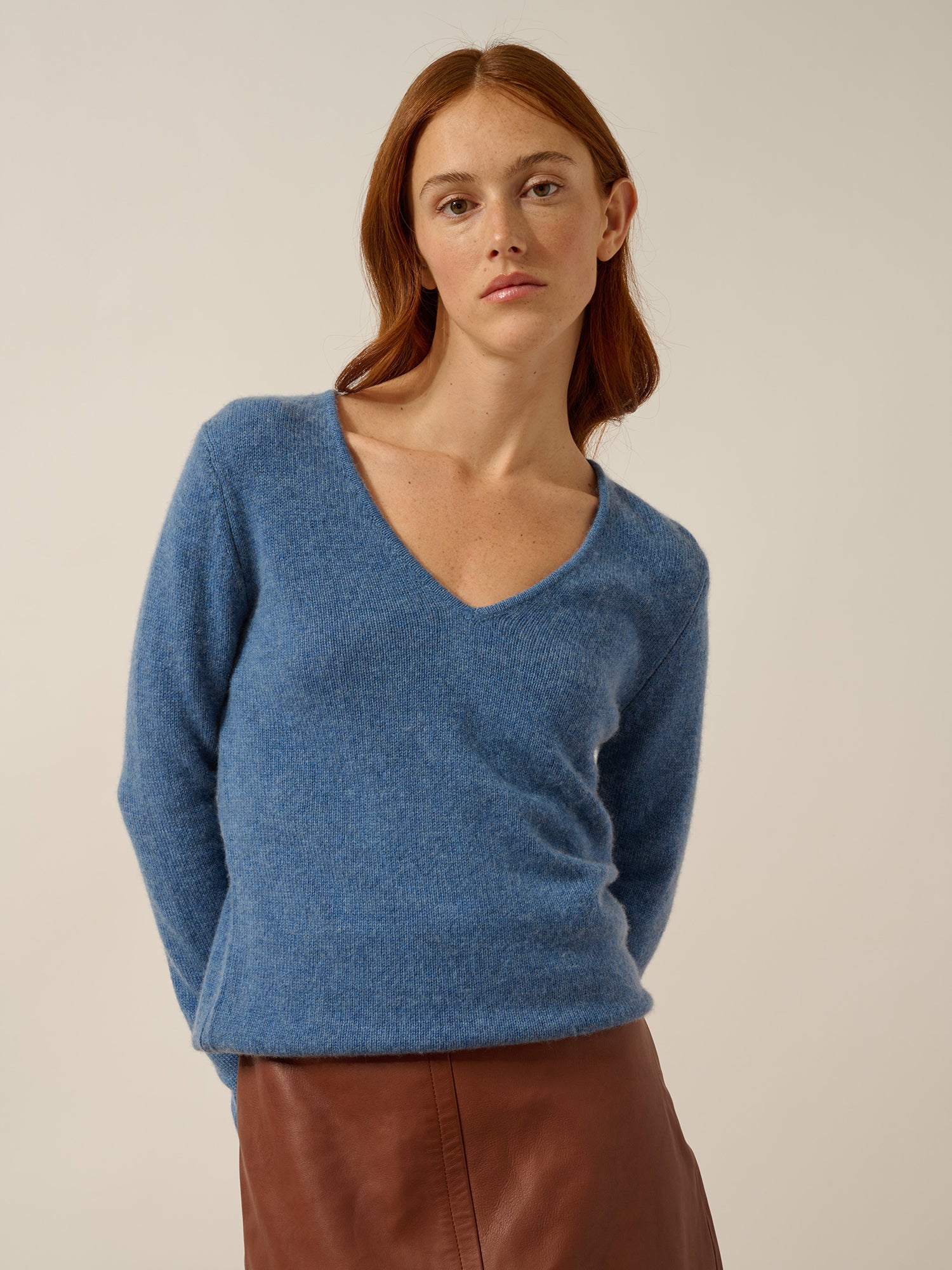 ABBY v-neck sweater denim blue