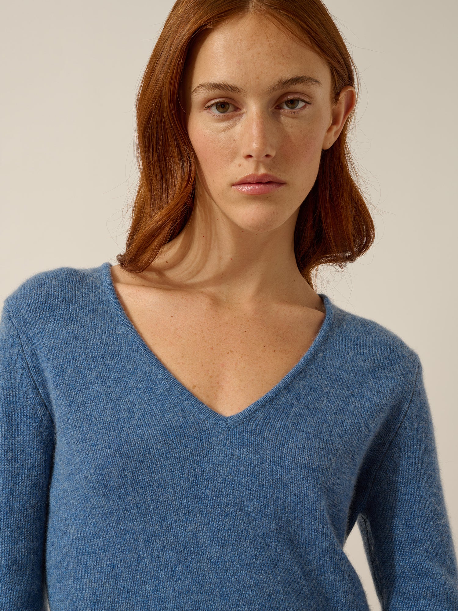 ABBY v-neck sweater denim blue