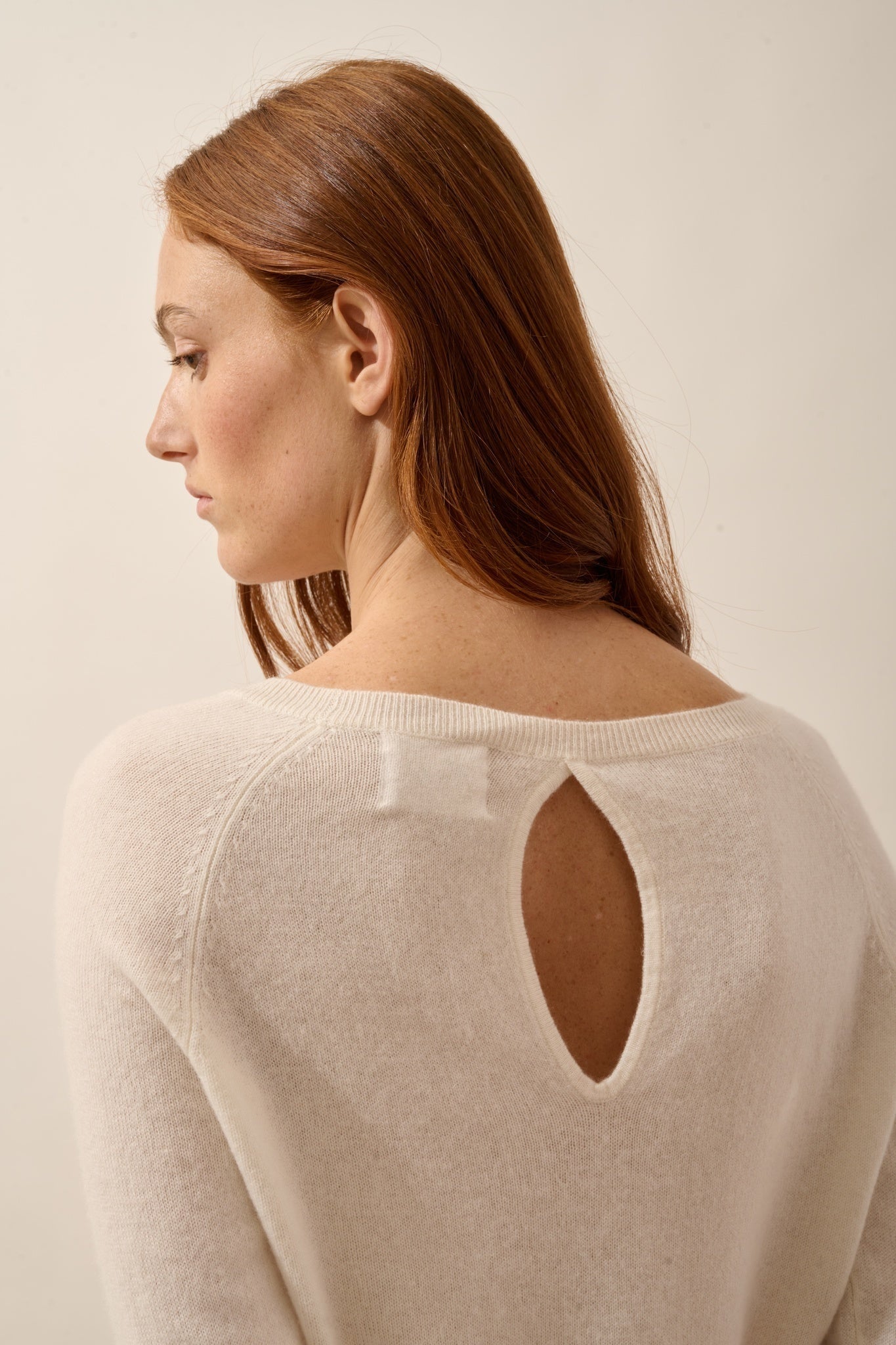 ABIGAIL pull col bateau goutte dos ivoire