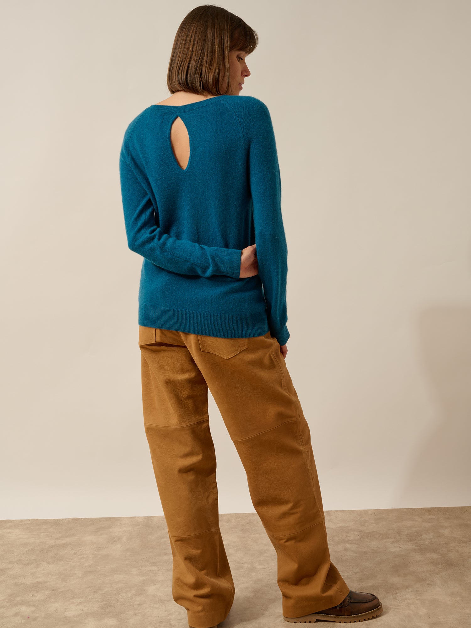 ABIGAIL pull col bateau goutte dos paon