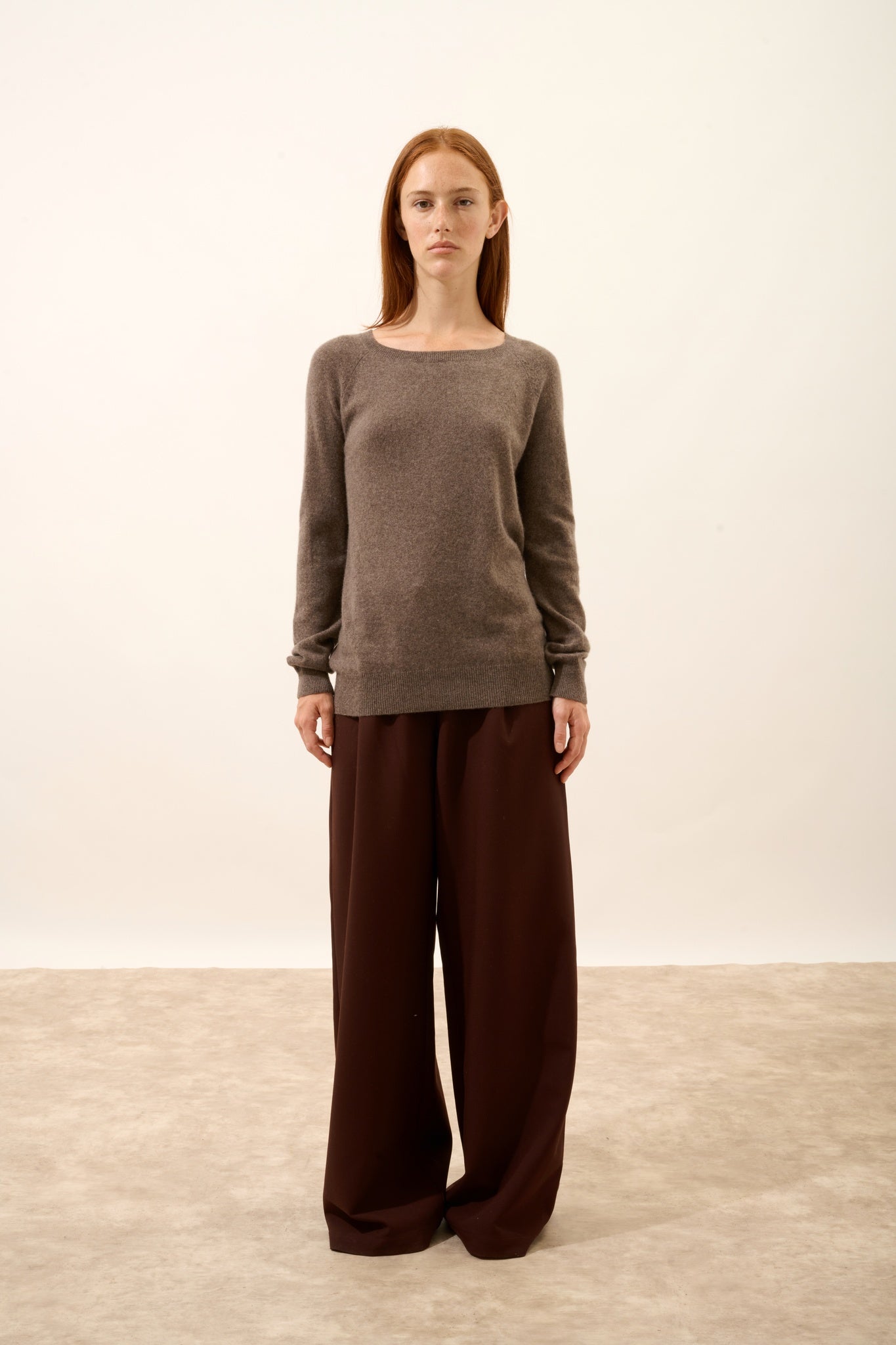 ABIGAIL pull col bateau goutte dos taupe chiné