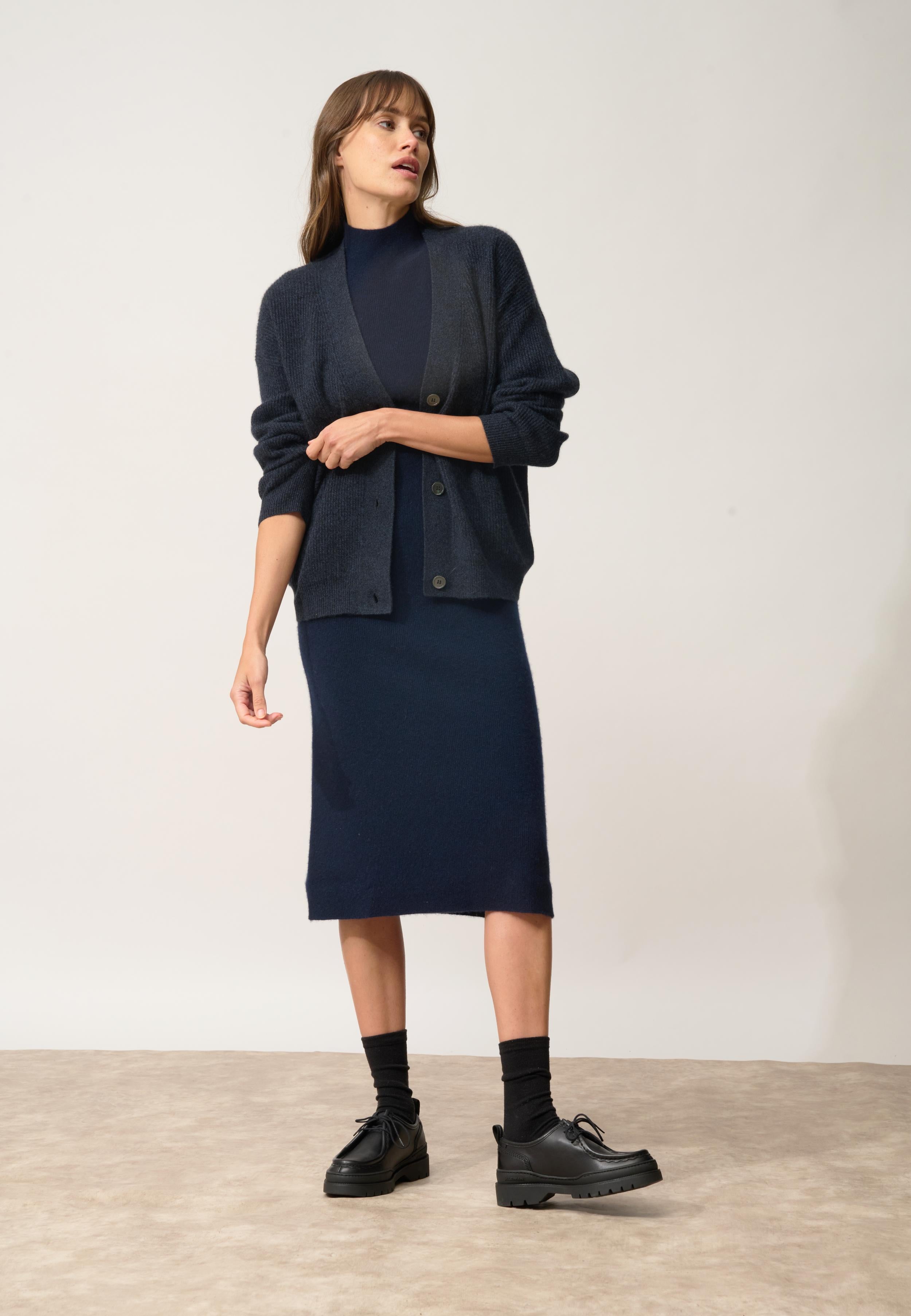 ADELE cardigan col v caviar