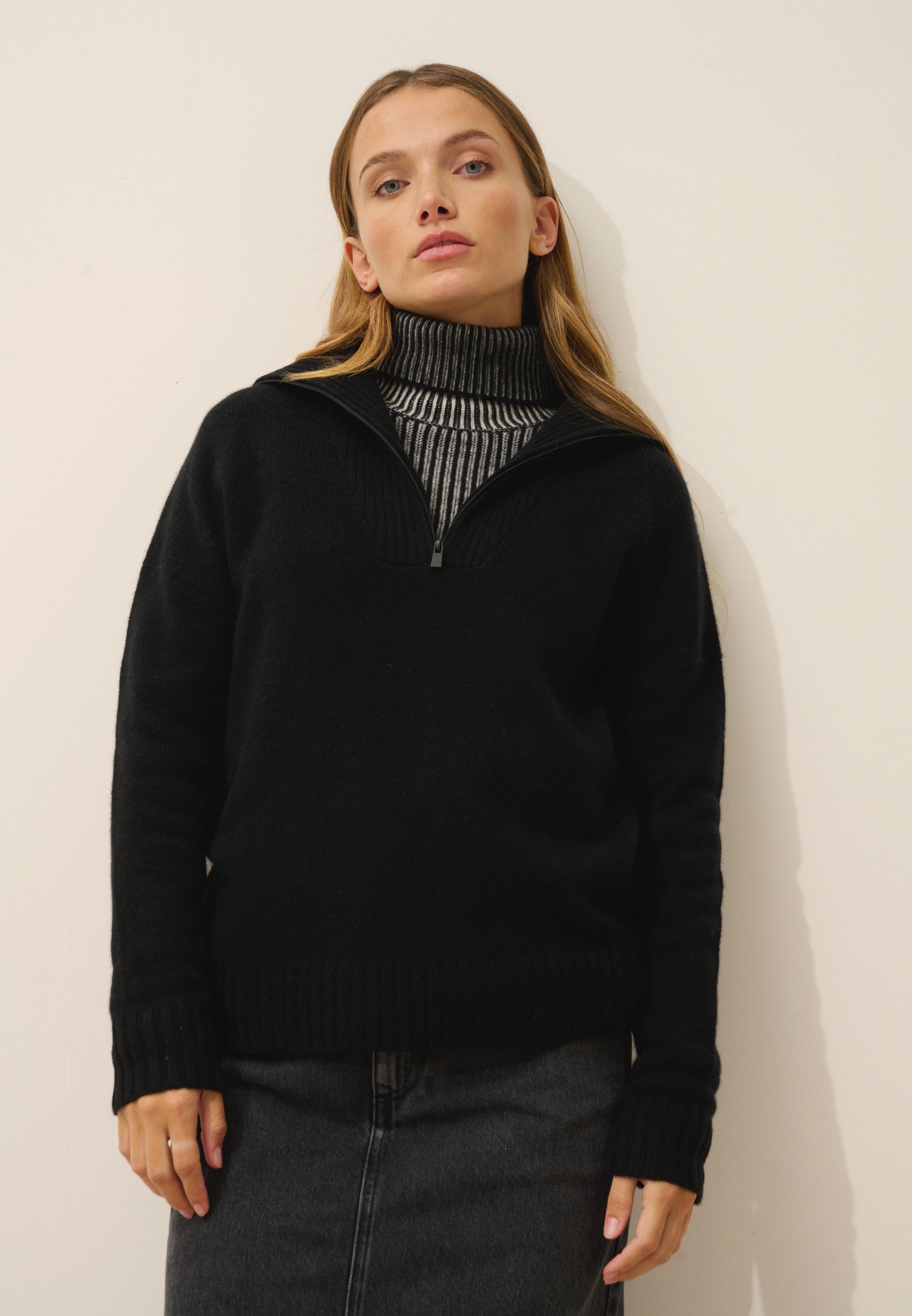 AKAR pull col camionneur noir