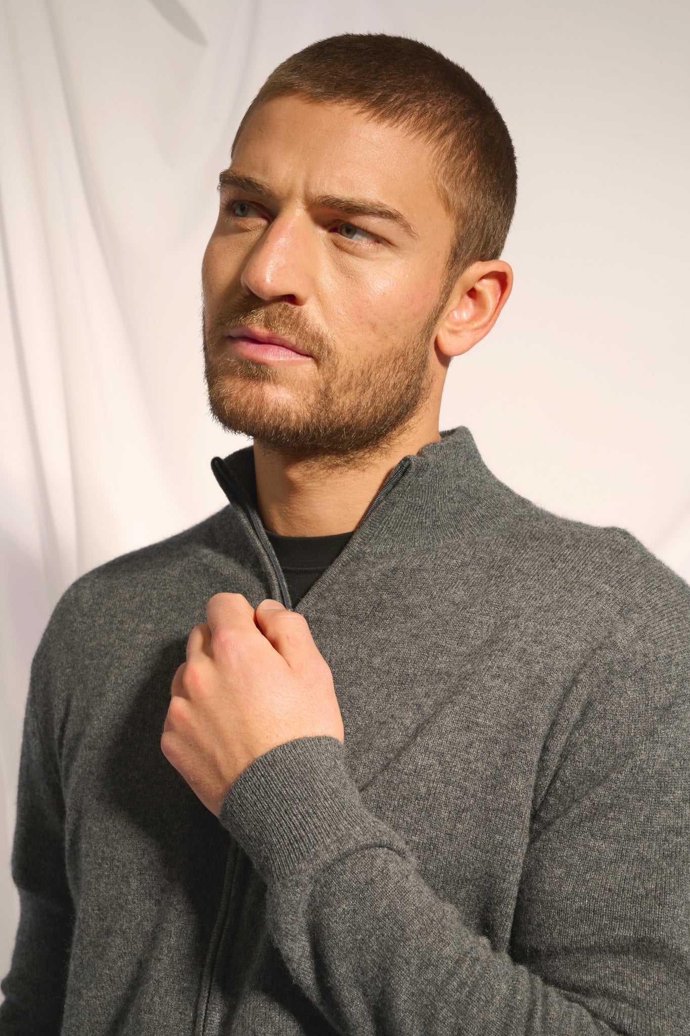 ALAN anthracite mottled stand-up collar cardigan