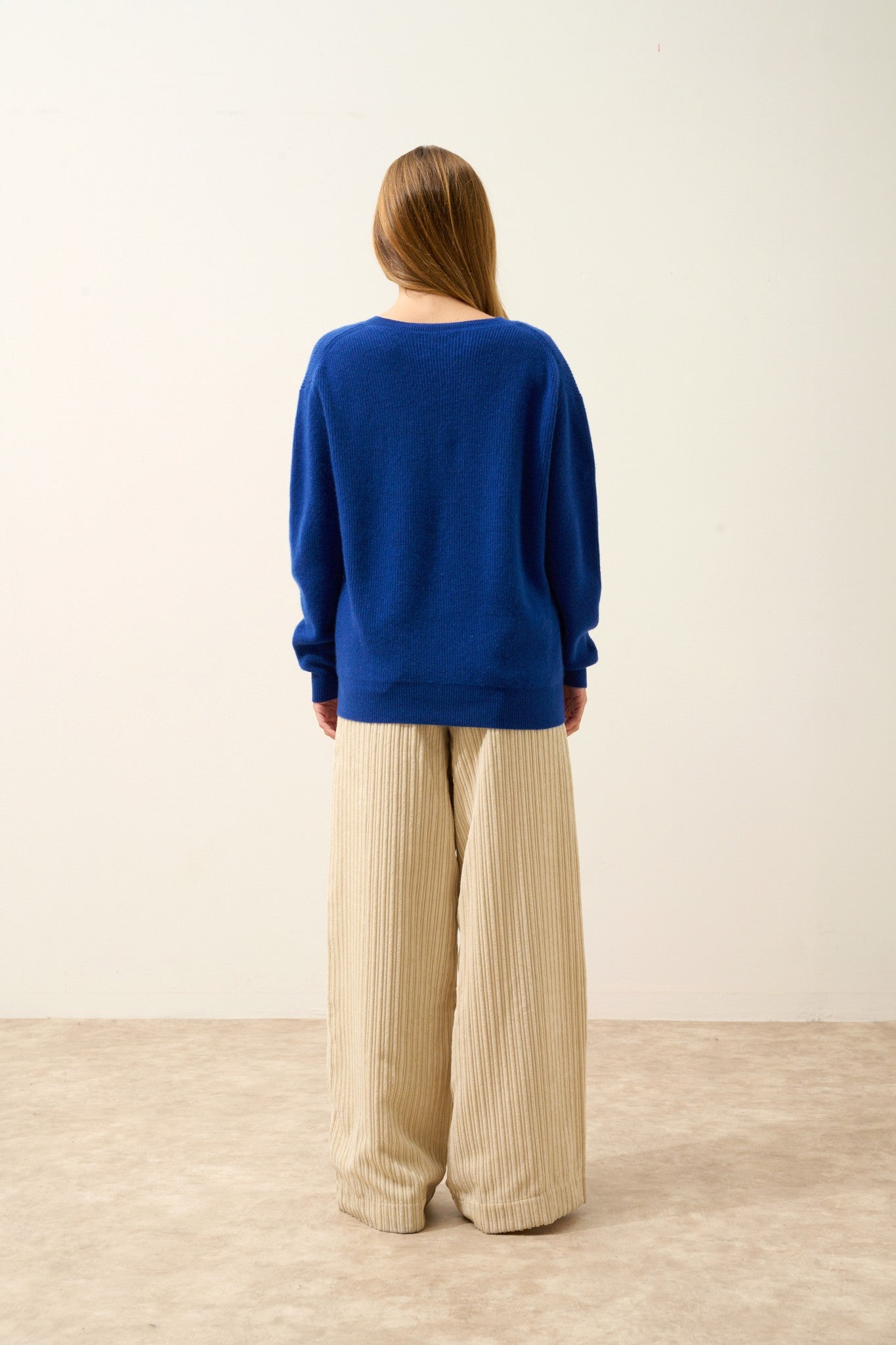 alenia pull col v outremer 100% cachemire