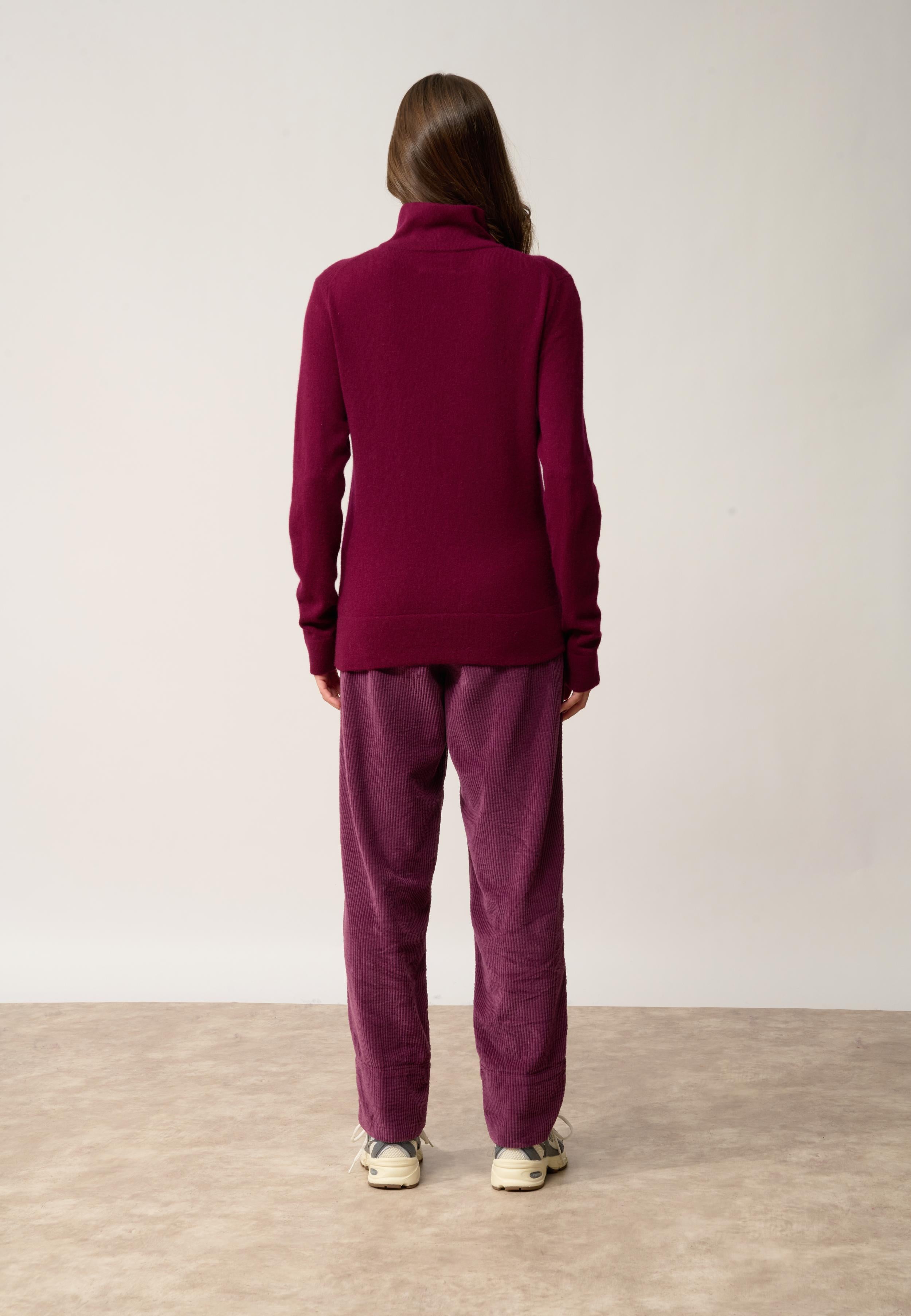 AMBRE pull col montant bordeaux